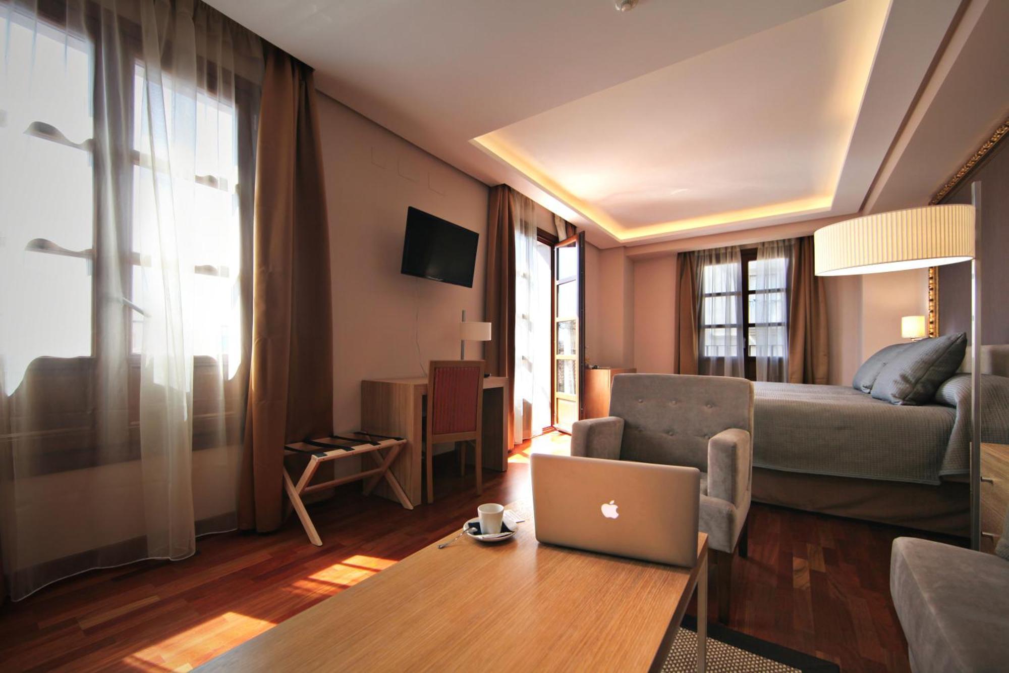 Casa Consistorial 4*