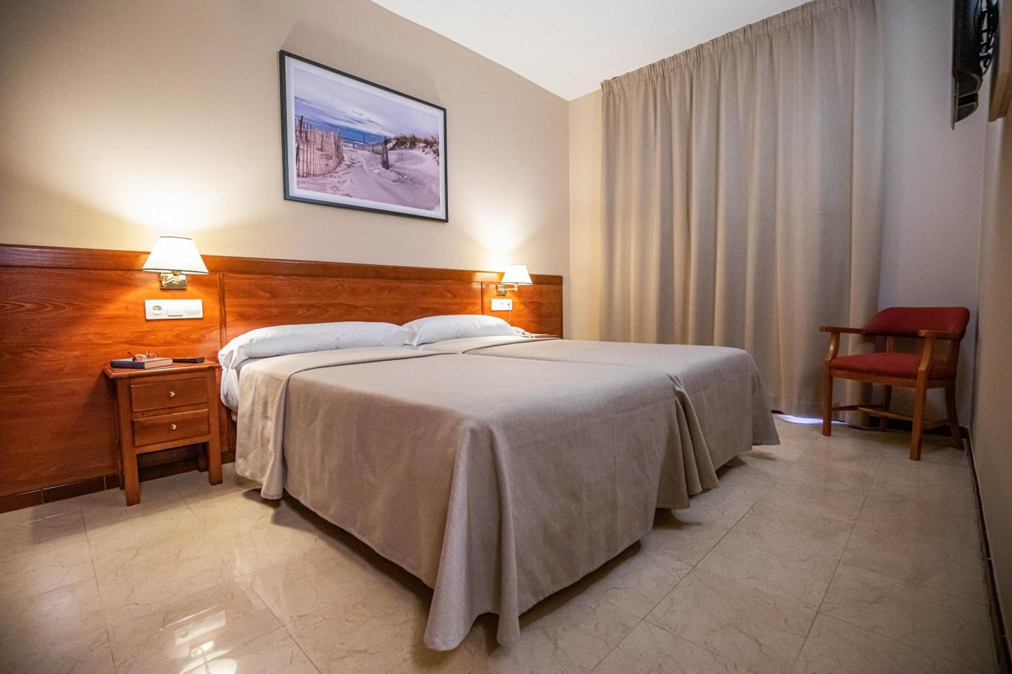 Aparthotel Ilunion Miramar 3*