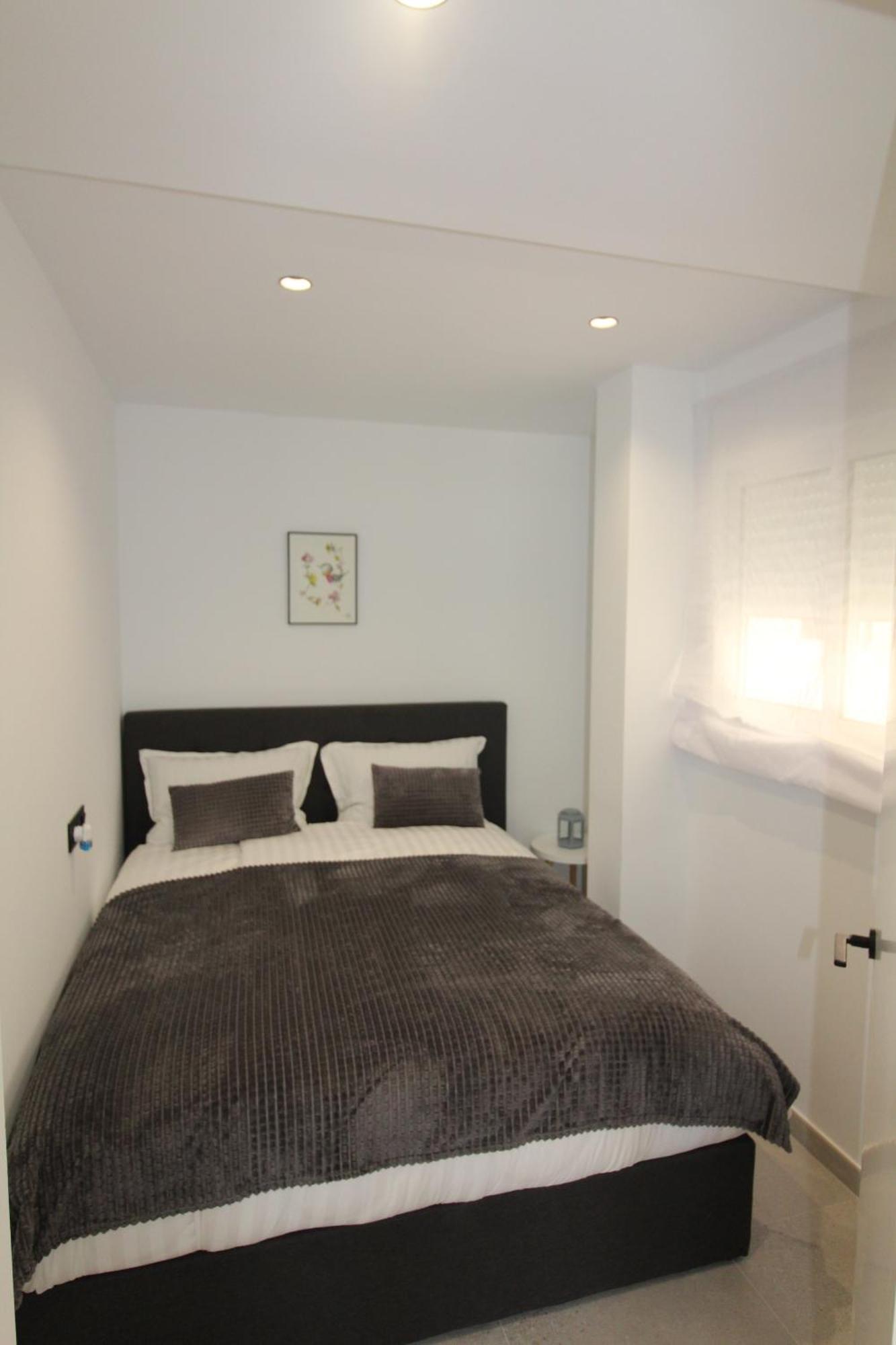 Apartamento 121- Beachfront With Views, *