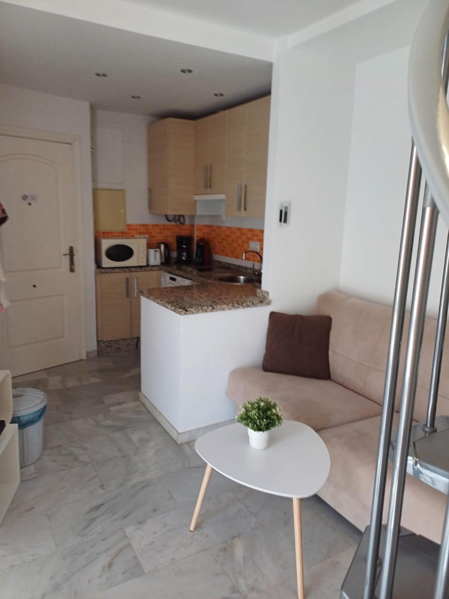 Atico Acogedor, Centrico Y A 2 Min De La Playa. Fuengirola