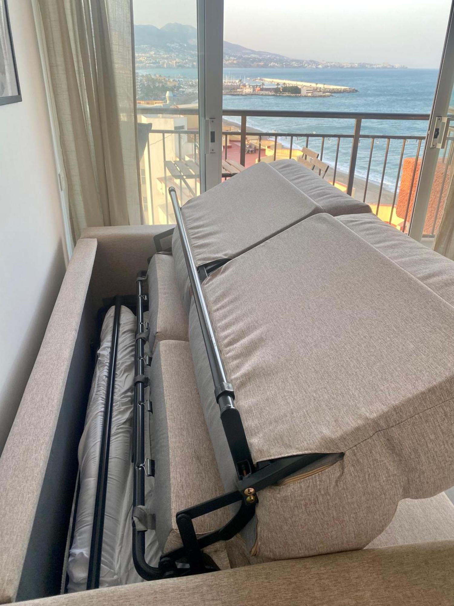 Moderno En Primera Linea De Playa Apartamento Fuengirola