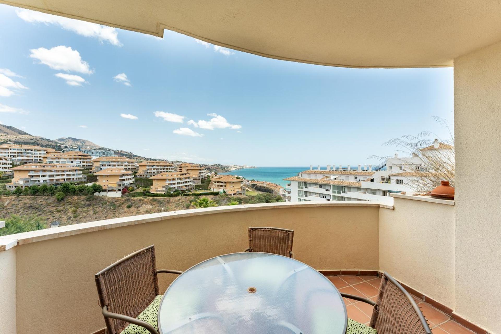 Bhost - Altos Del Majadal Appartement Fuengirola