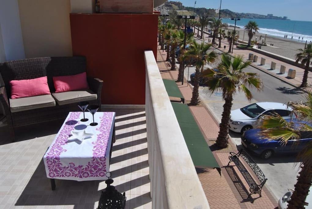 Sea Frontline Stylish House Huoneisto Fuengirola