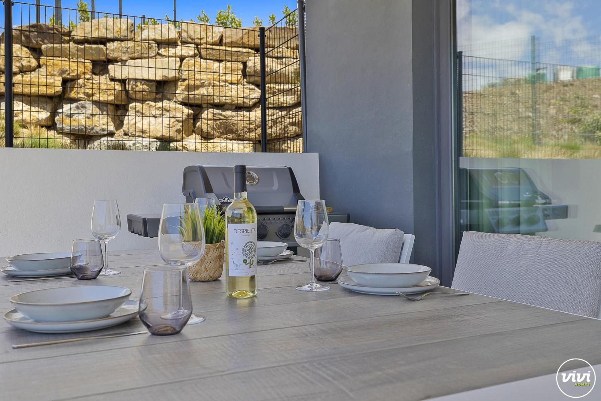 Apartamento Vivi Homes - Levalin Wellness, Pool & Terrace *