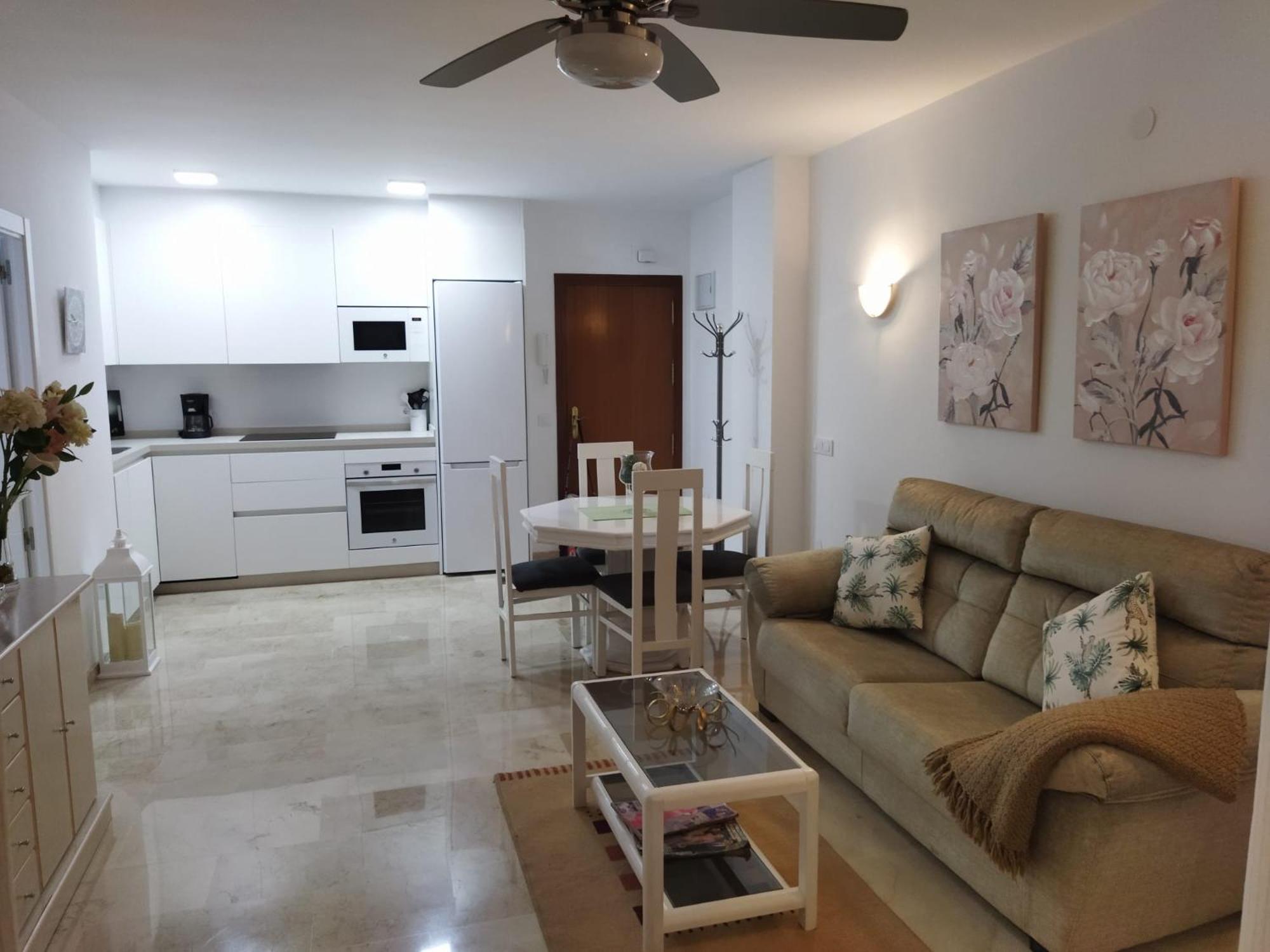Beautiful Suite, Ideal Familias, Palm Apartment Fuengirola