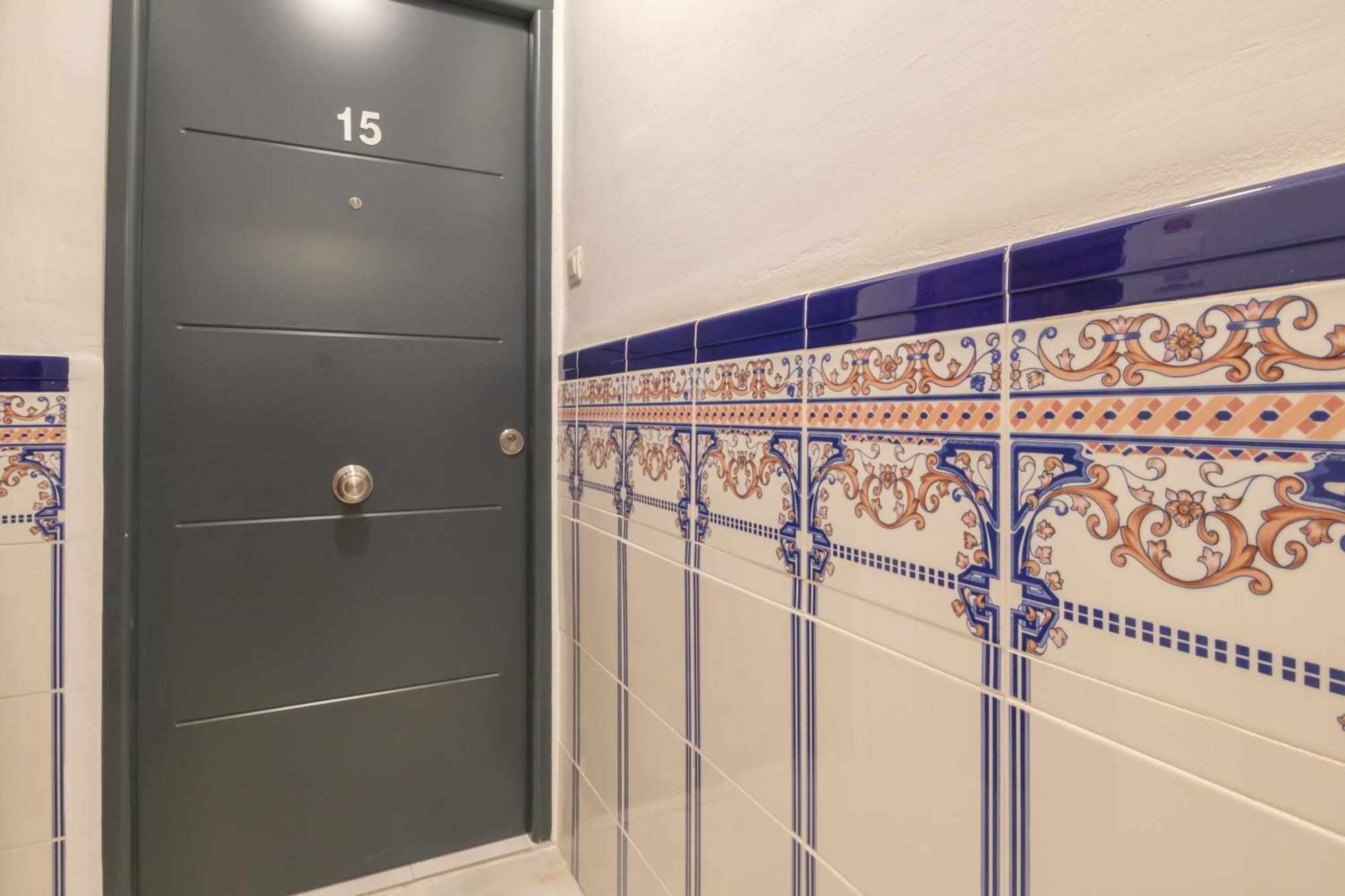 Apartment Beautiful & Fully Renovated 2bd - In Center - 20 Meters From Fuengirola