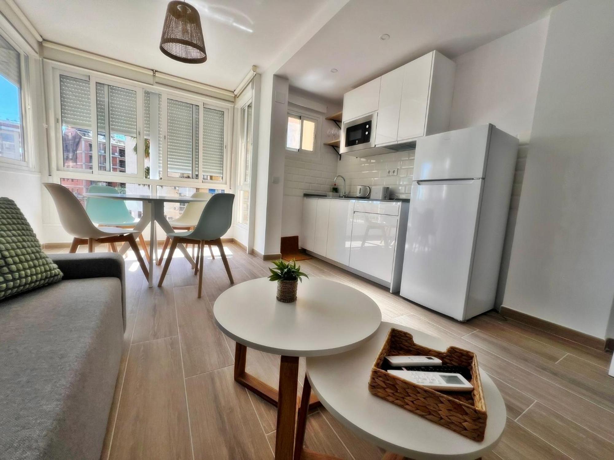 Appartement Nuevo Y Luminoso Estudio De Playa Con Piscina Fuengirola