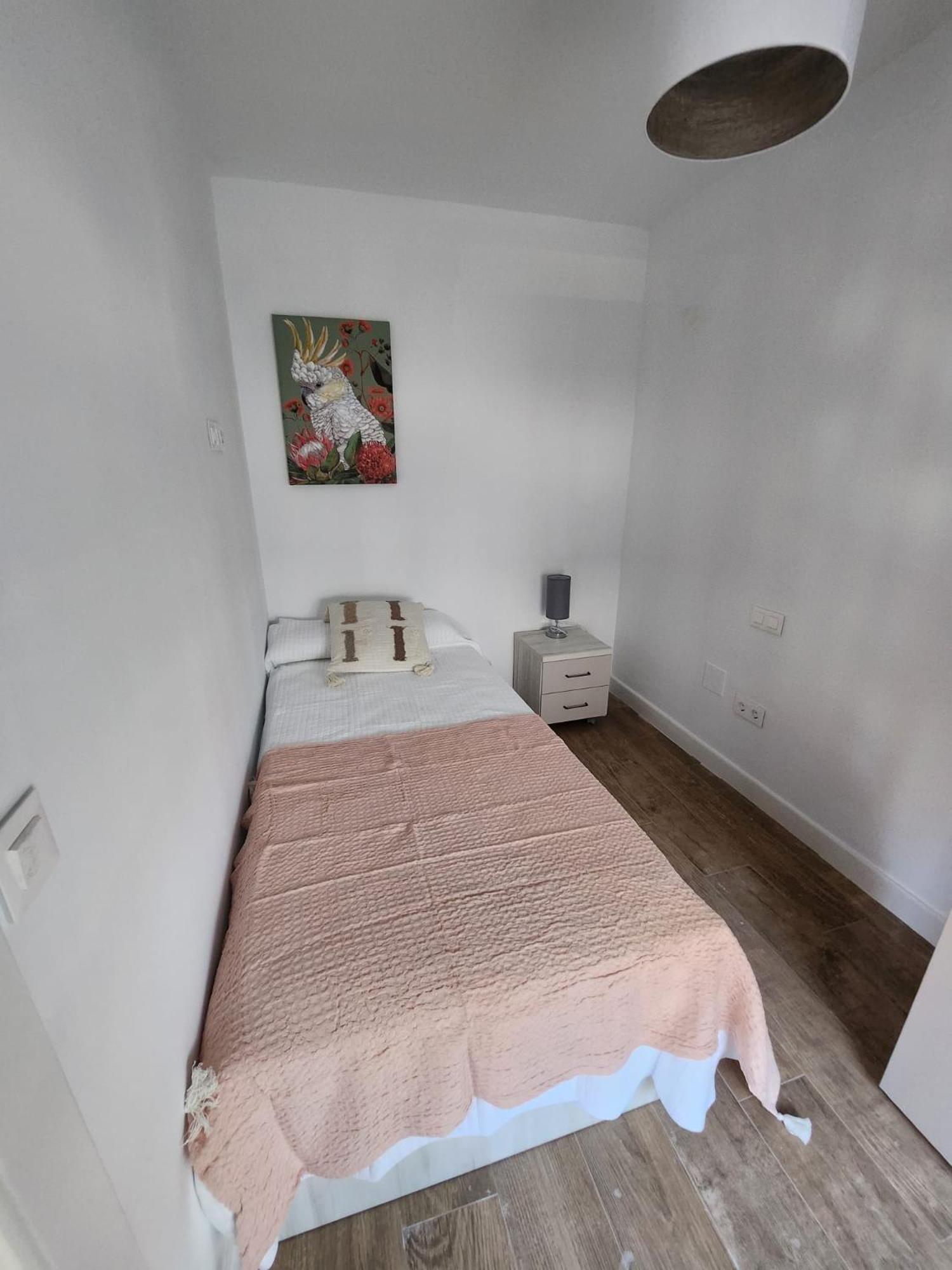 Novamar Apartamentos, Independientes Con Terraza, Dos Dormitorios, Salon Y Cocina Independiente, Ubicados En Centro De Y A La Playa, Wifi De Alta Velocidad * Fuengirola