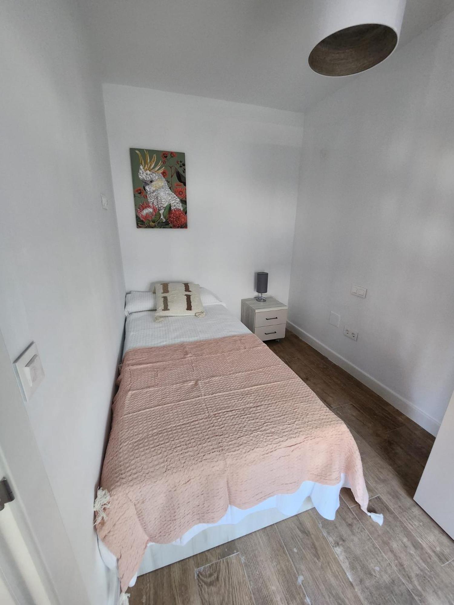 Novamar Apartamentos, Independientes Con Terraza, Dos Dormitorios, Salon Y Cocina Independiente, Ubicados En Centro De Y A La Playa, Wifi De Alta Velocidad *