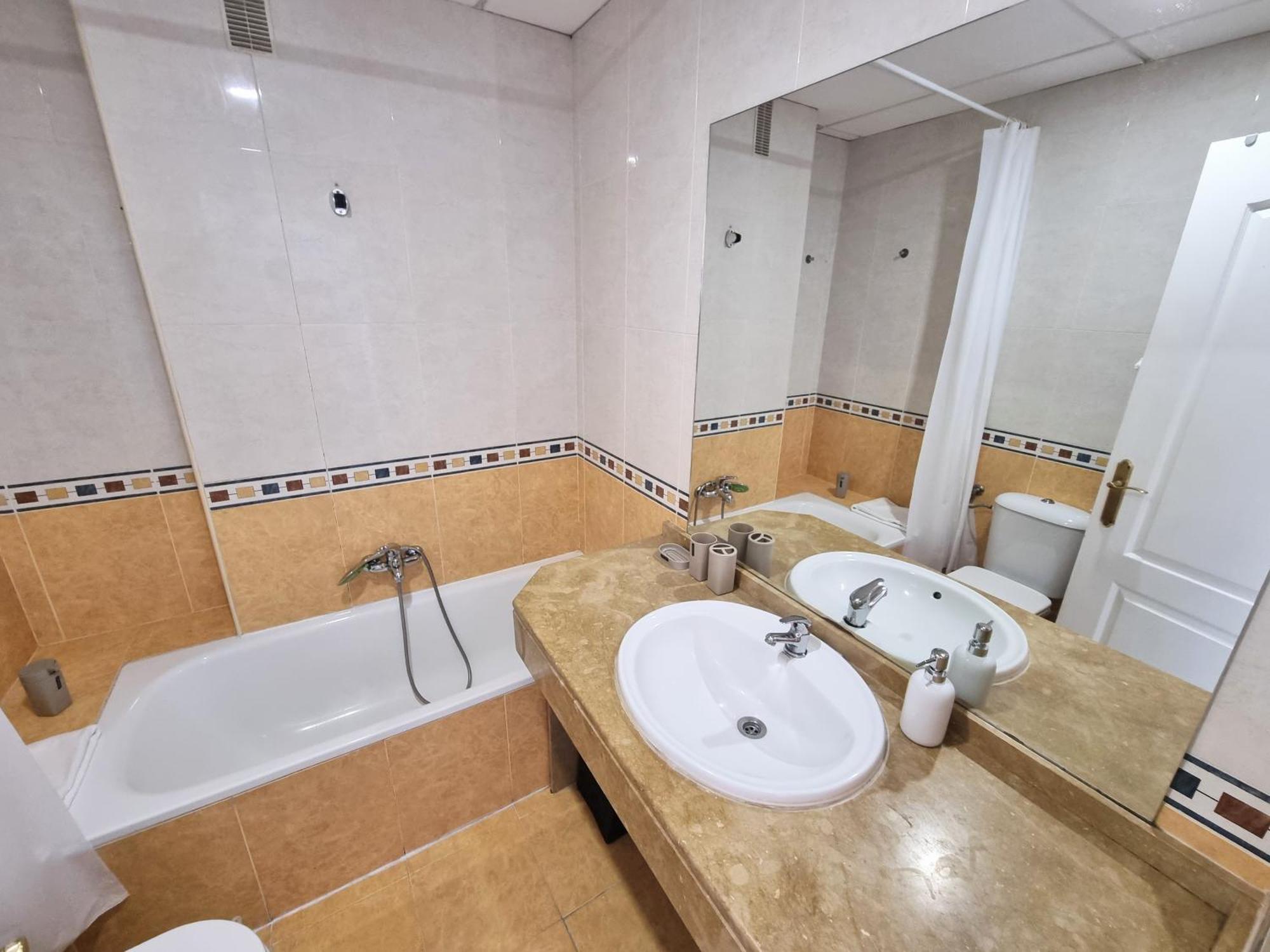 Olivos And Pool Apartment Fuengirola