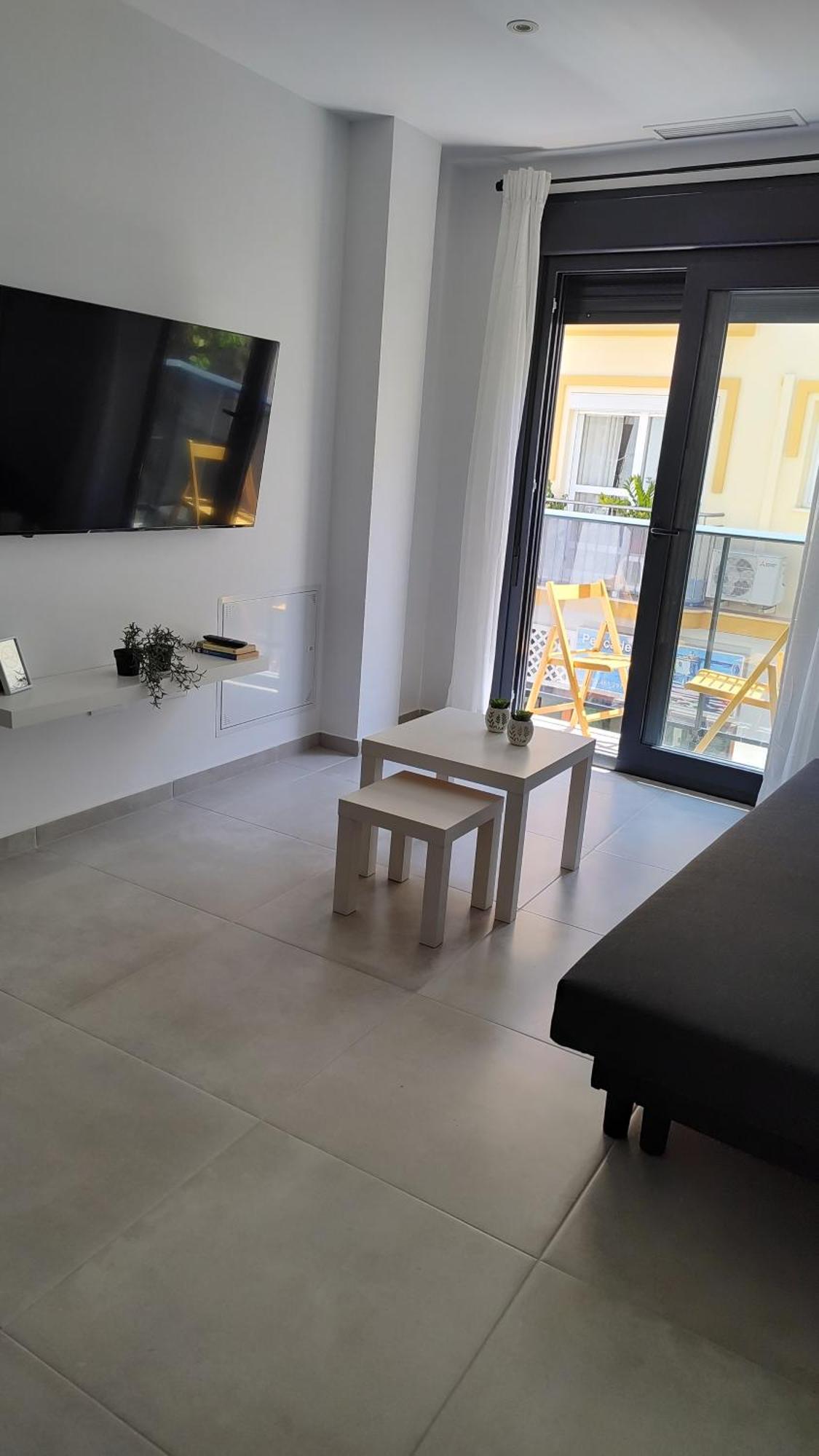 Apartment Am Chinorros Square. *