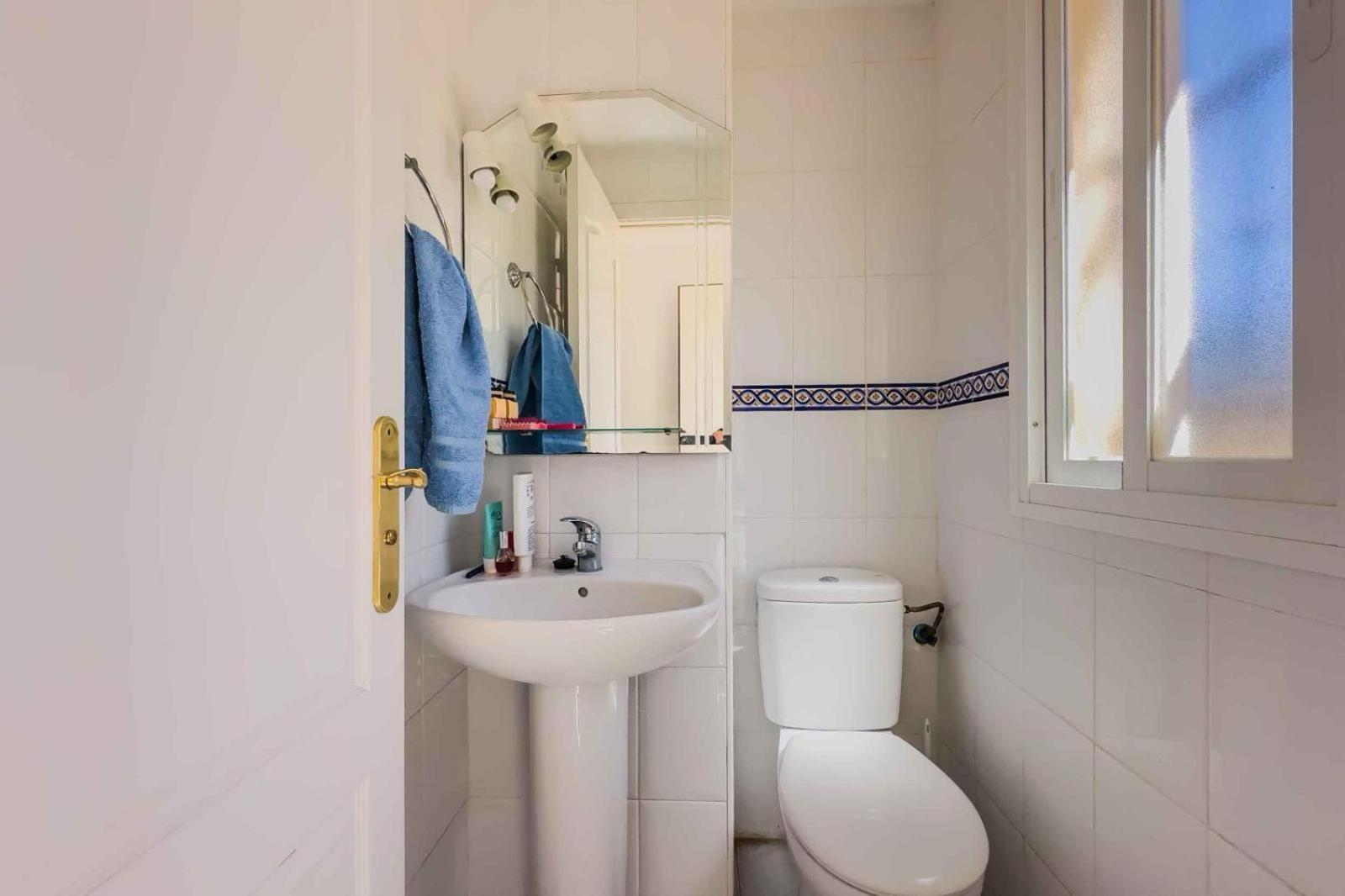 Apartment Charming 3-bed In Fuengirola