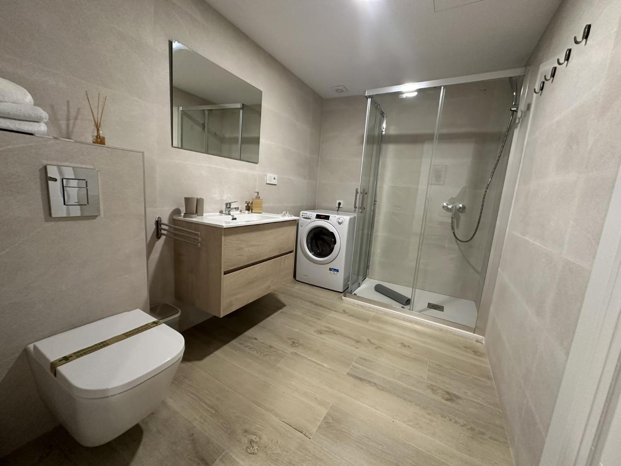 A 100 Metros De La Playa En Apartamento Fuengirola