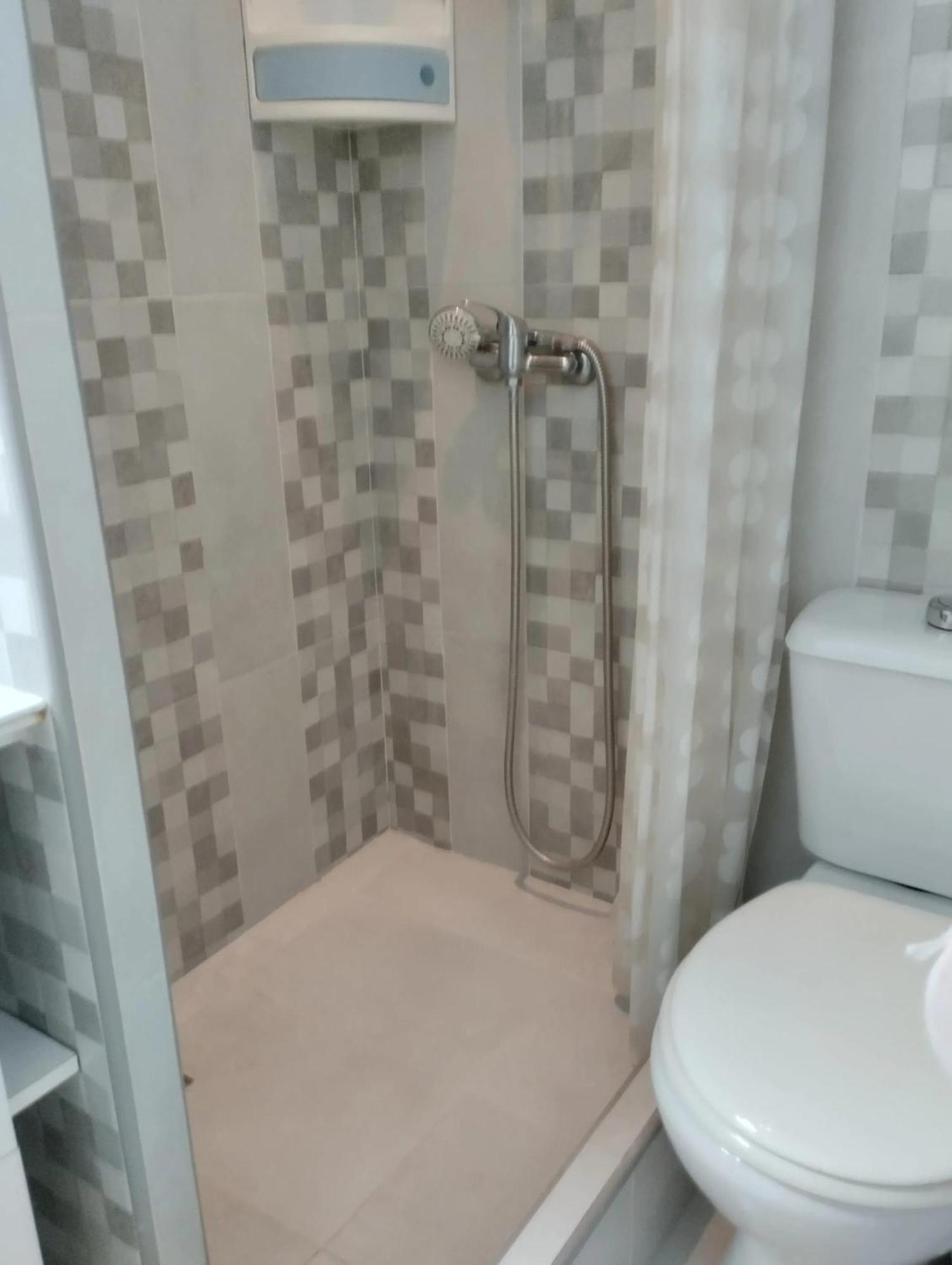 Apartment Spacious With Sea And Mountain Views In 95m² Fuengirola