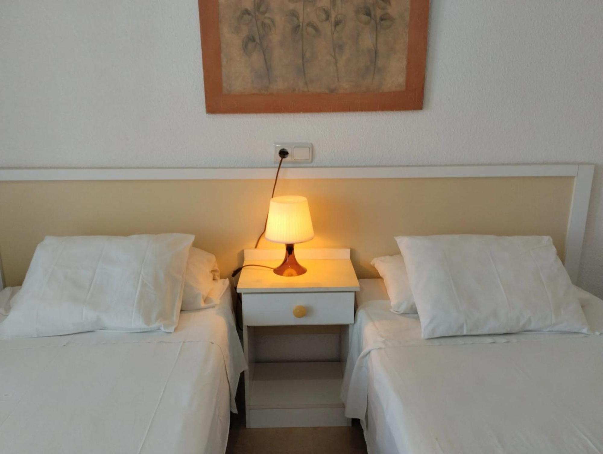 Spacious With Sea And Mountain Views In 95m² *