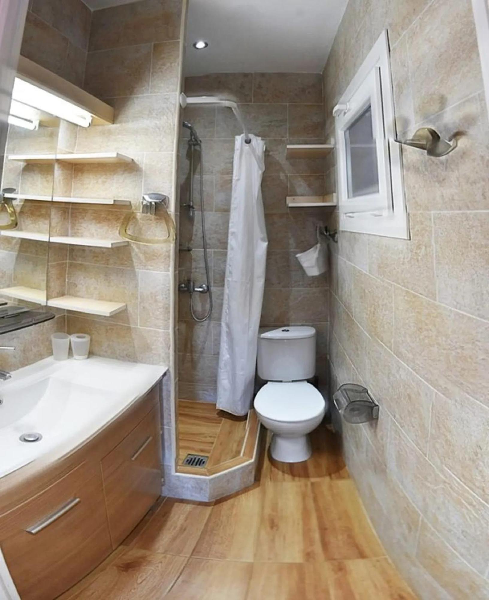 Spacious With Sea And Mountain Views In 95m² Apartment *