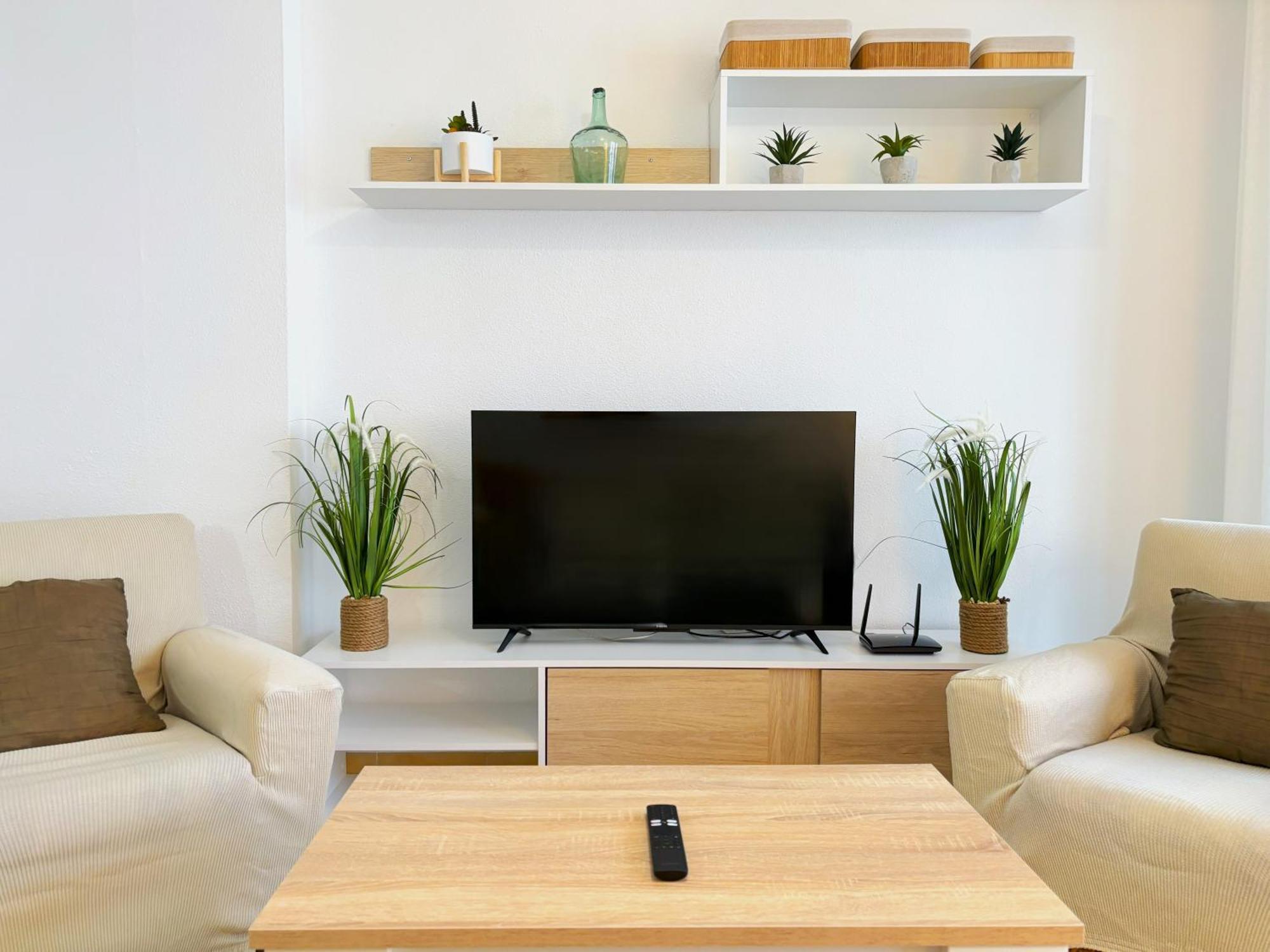 Apartamento Evans Realty Az Centro & Playa & Tren *