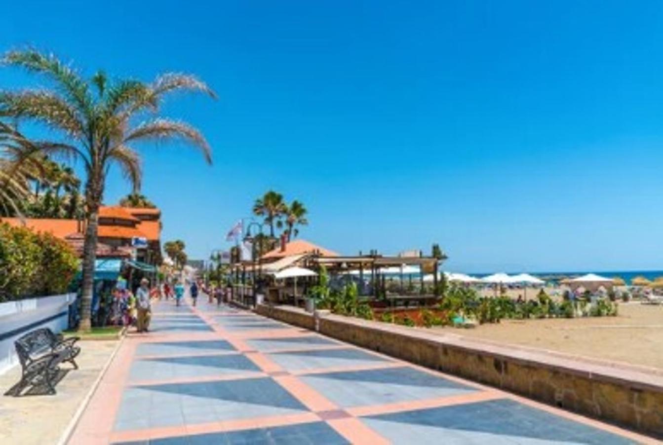 First Line Beach With Sea View Apartment Fuengirola