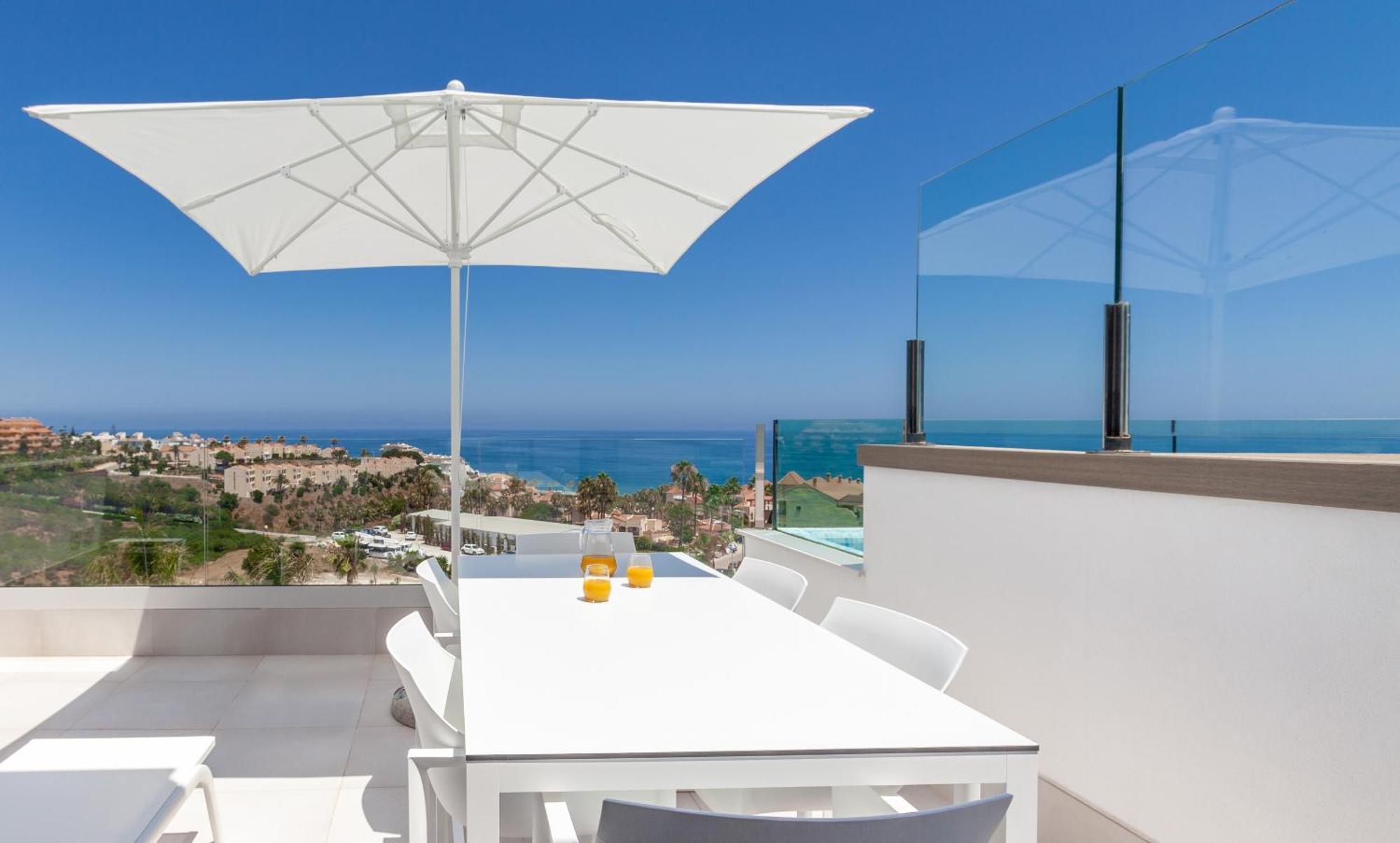 Aparthotel Seaview With Private Pool Fuengirola
