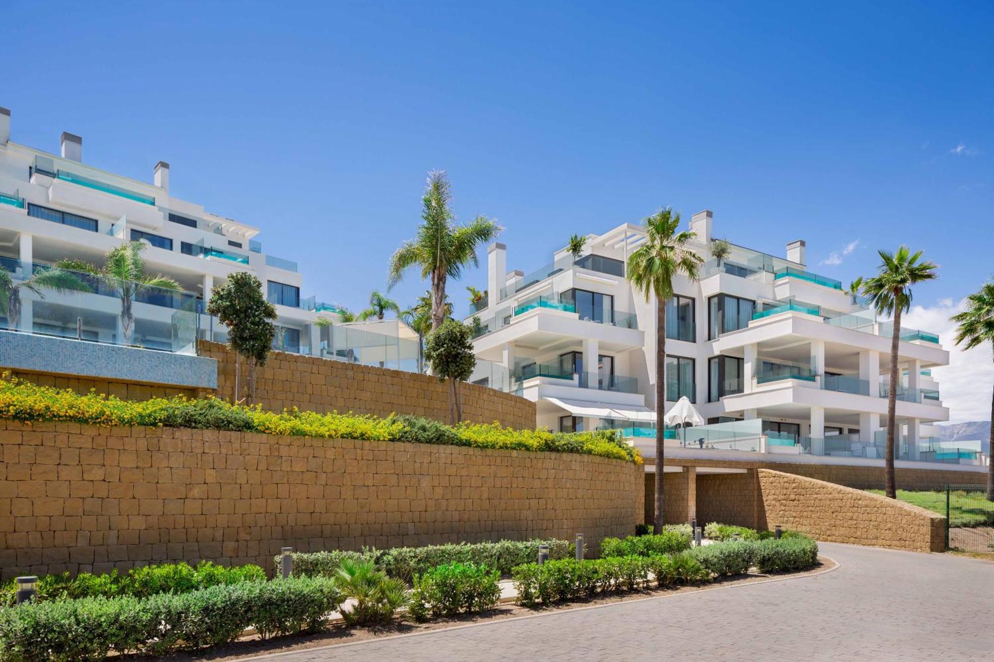 Seaview With Private Pool Aparthotel Fuengirola