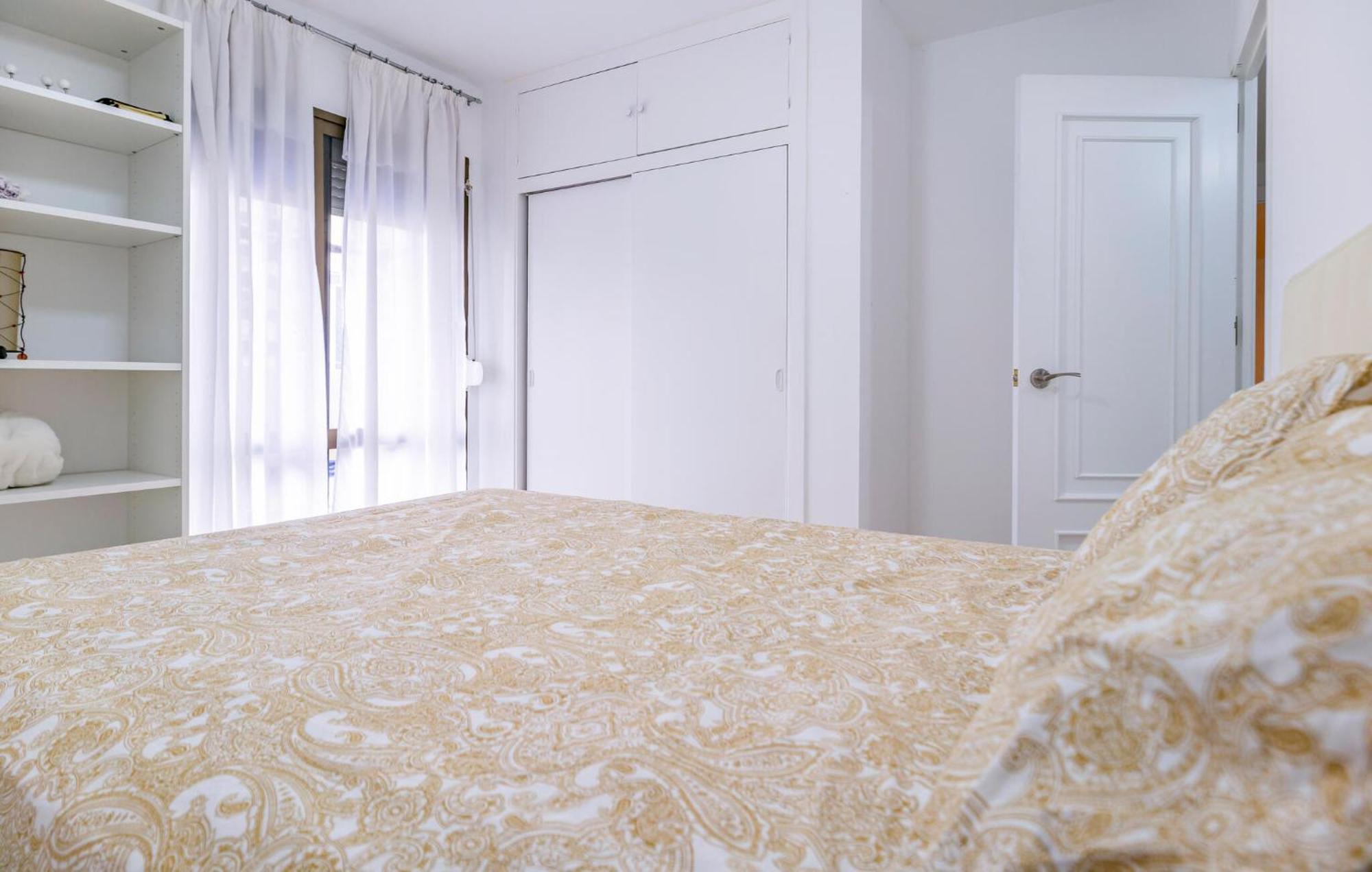 Apartment Pet Friendly In Fuengirola