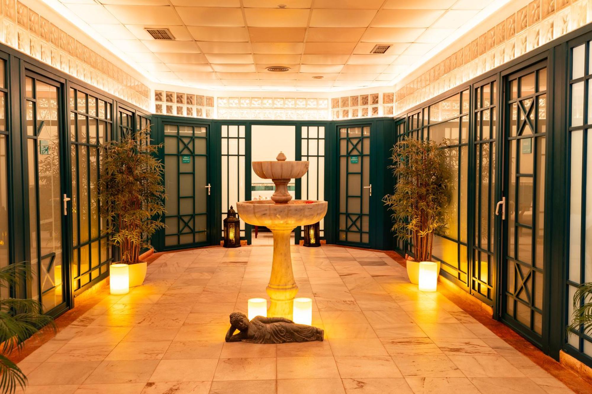 Ipv Palace & - Adults Recommended Hotel