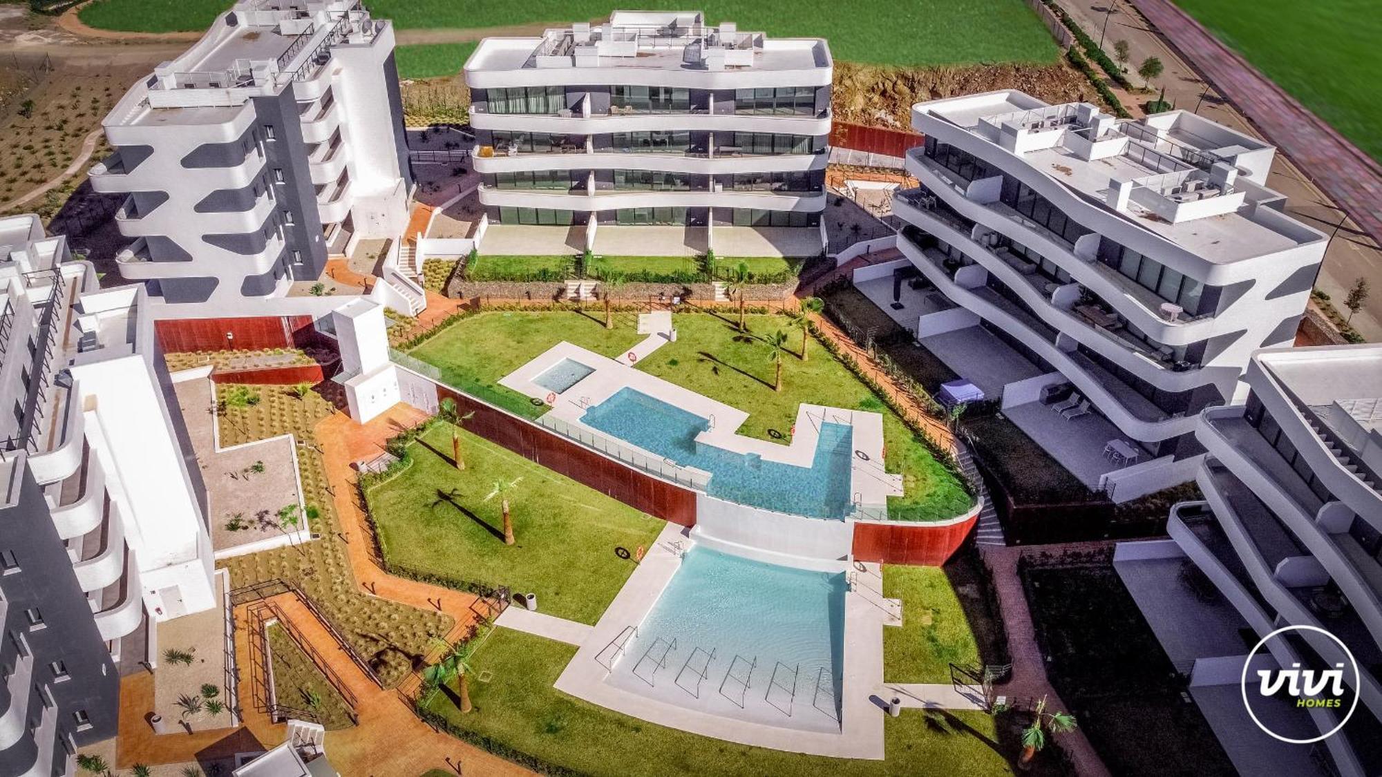 Vivi Homes - Levalin Wellness, Pool & Terrace Apartamento *