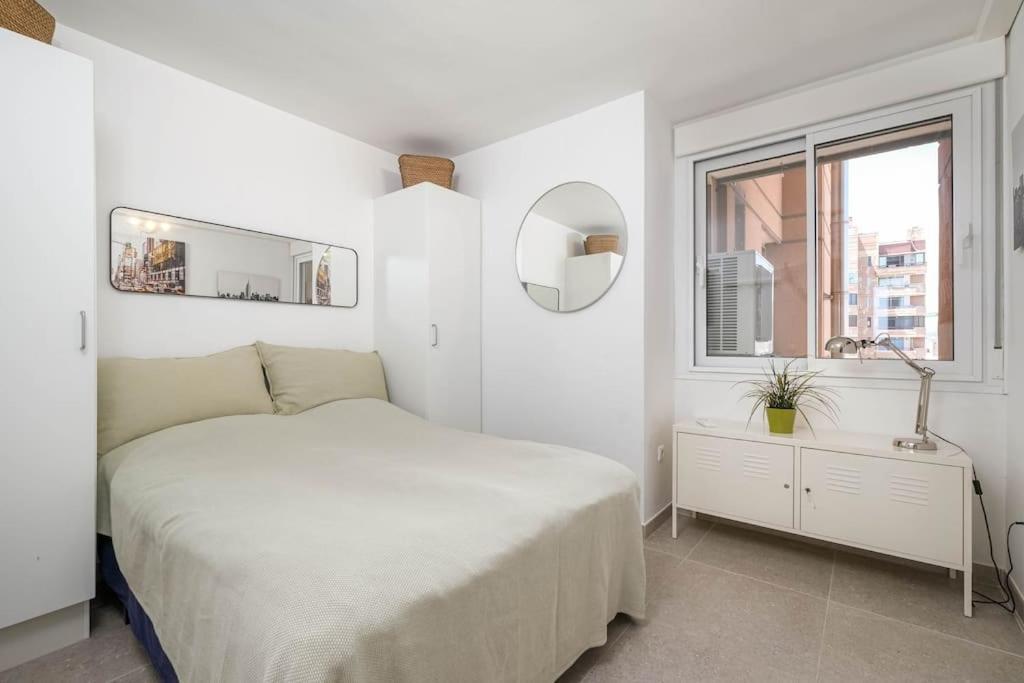 Apartment 119-magnificent Front Apartment, Fuengirola