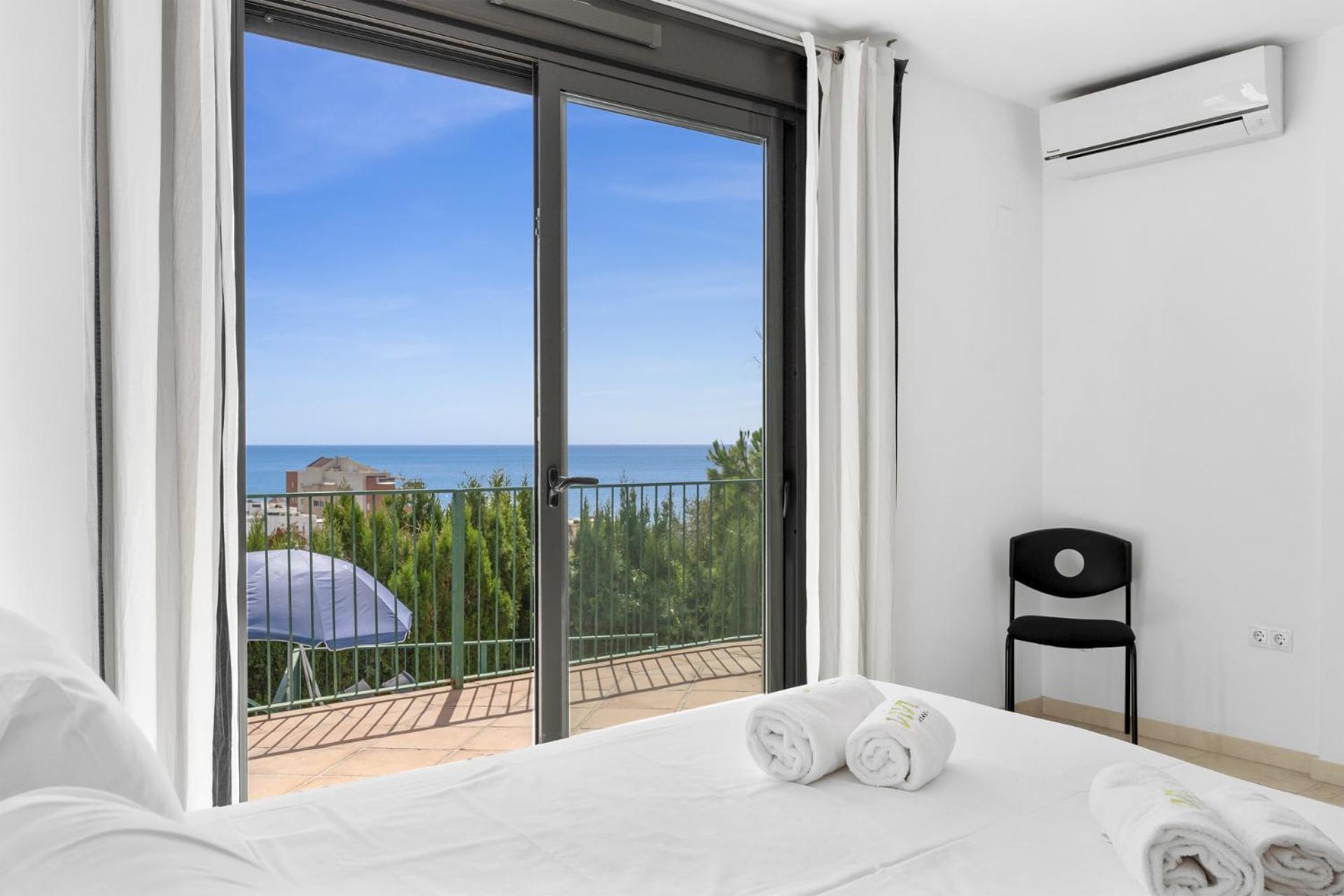 Apartment Vivi Homes - La Roca Pool, Terrace, Golf & Sea View *