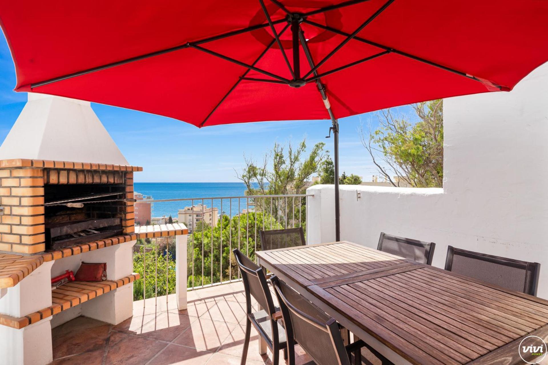 Vivi Homes - La Roca Pool, Terrace, Golf & Sea View Apartment Fuengirola