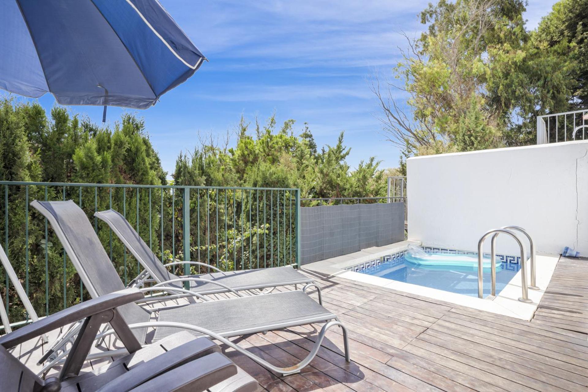 Vivi Homes - La Roca Pool, Terrace, Golf & Sea View Apartment *