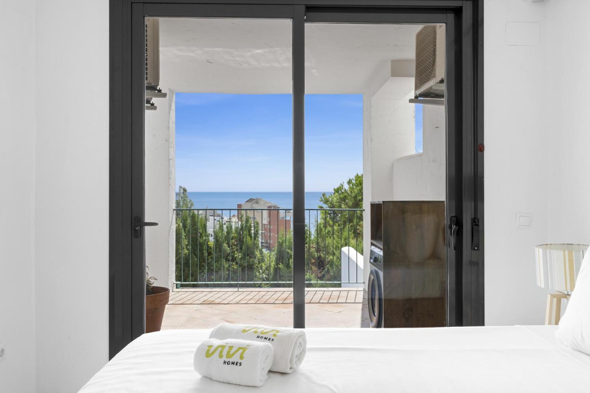 Vivi Homes - La Roca Pool, Terrace, Golf & Sea View *