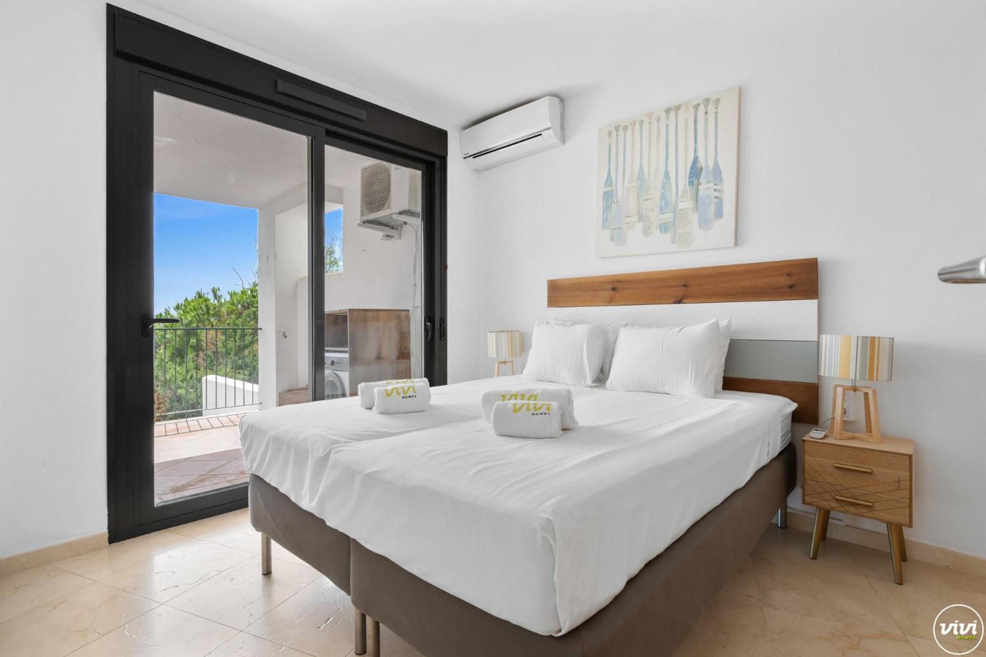 Vivi Homes - La Roca Pool, Terrace, Golf & Sea View Fuengirola