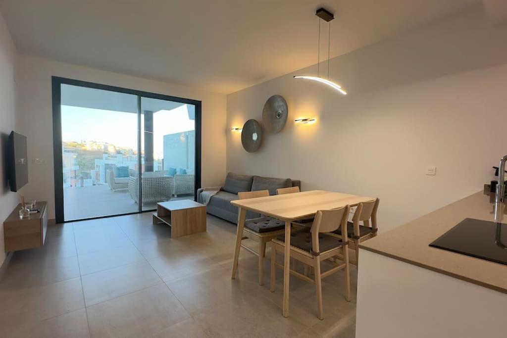 Seaview Reserve 2 Bedroom - Asa Huoneisto