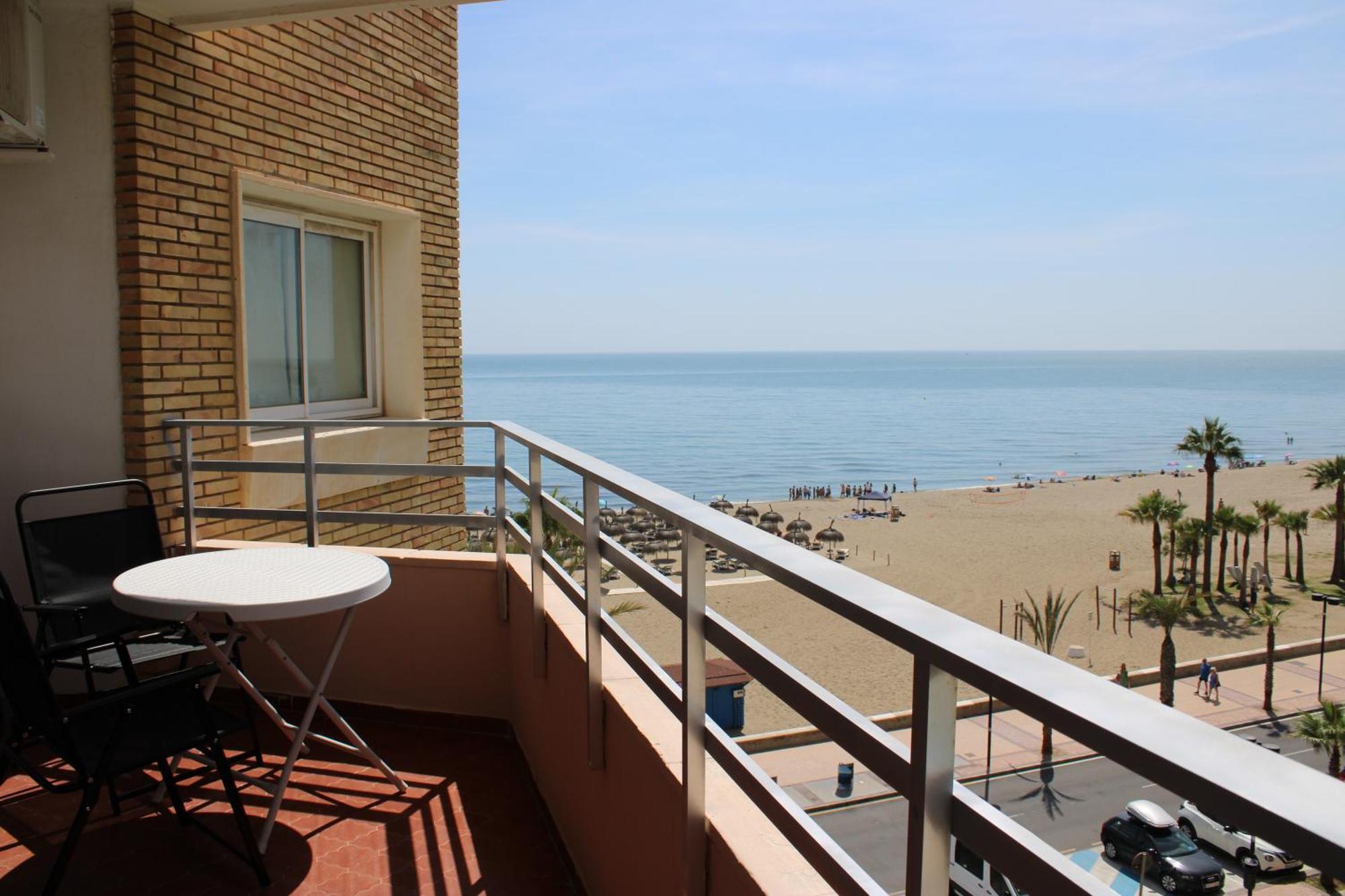 Ronda 3 Beachfront *