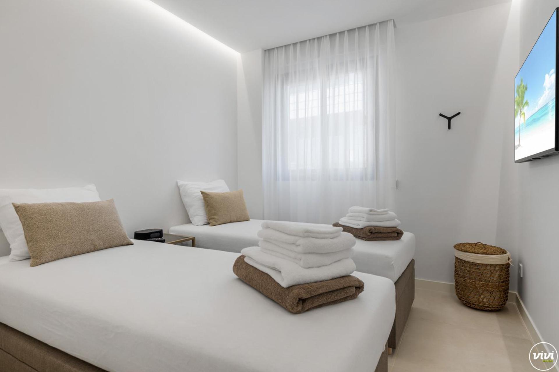 Vivi Homes - Rojo Bbq, Pool And Sea Views Apartment Fuengirola