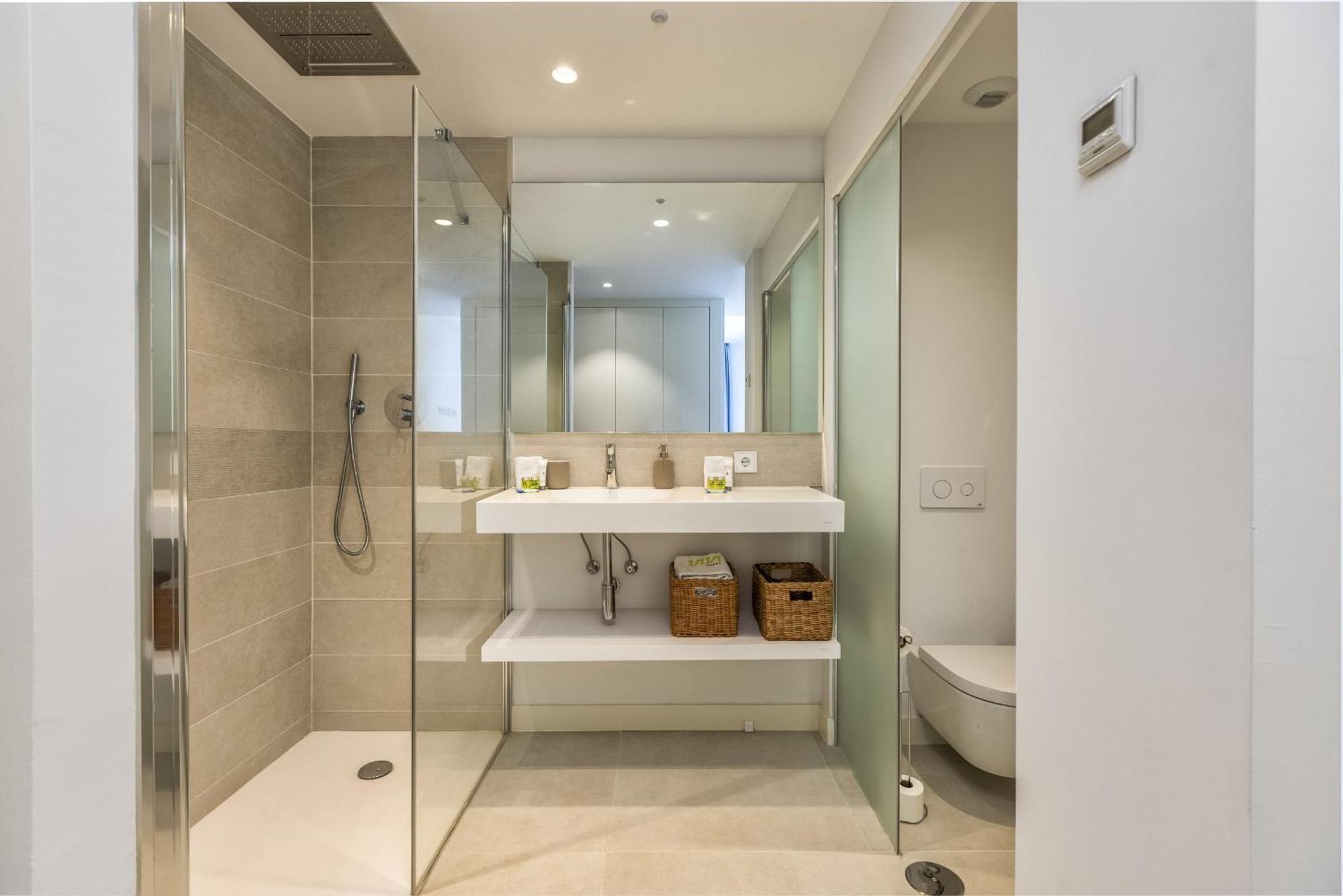 Vivi Homes - Cameron Pool, Patio, Garden & *