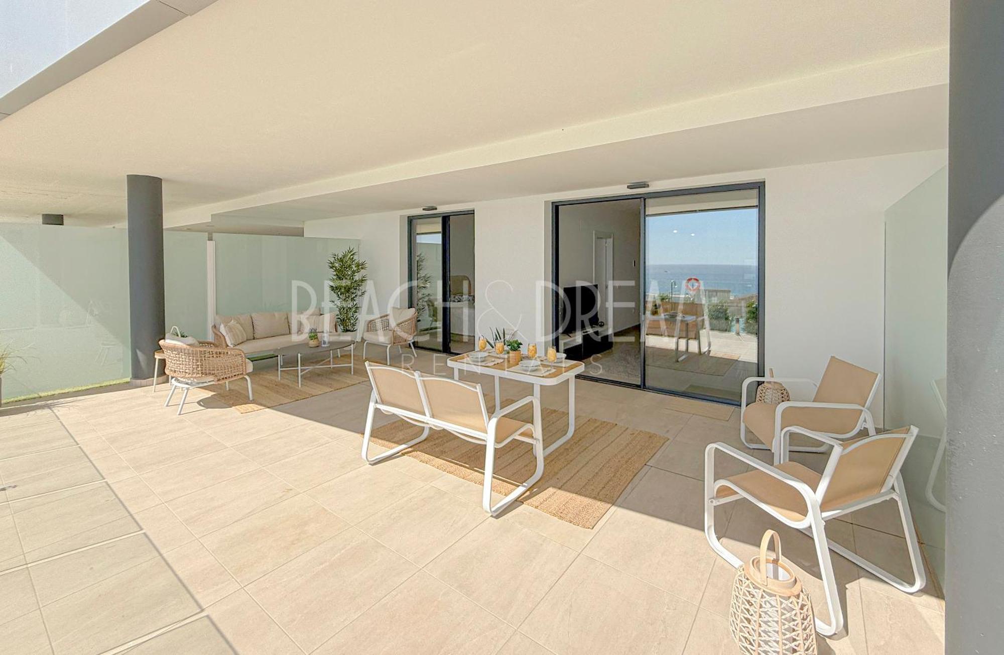 Amazing In Front Of The Sea - Splendid Apartment *