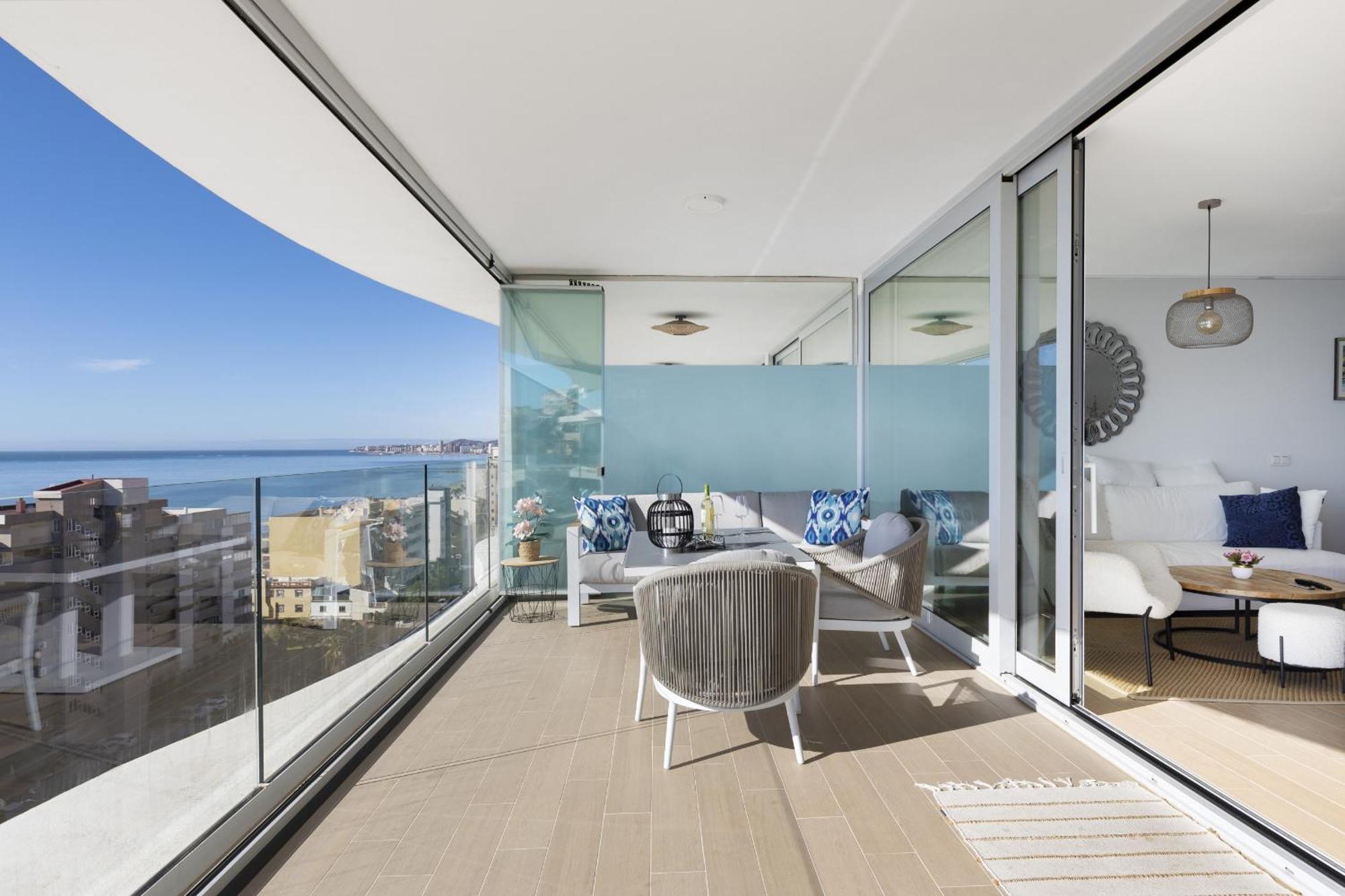 Stunning Seaside In Carvajal Fuengirola