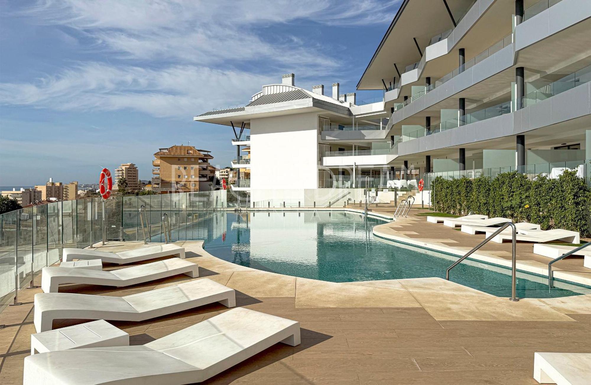Amazing In Front Of The Sea - Splendid Apartment *