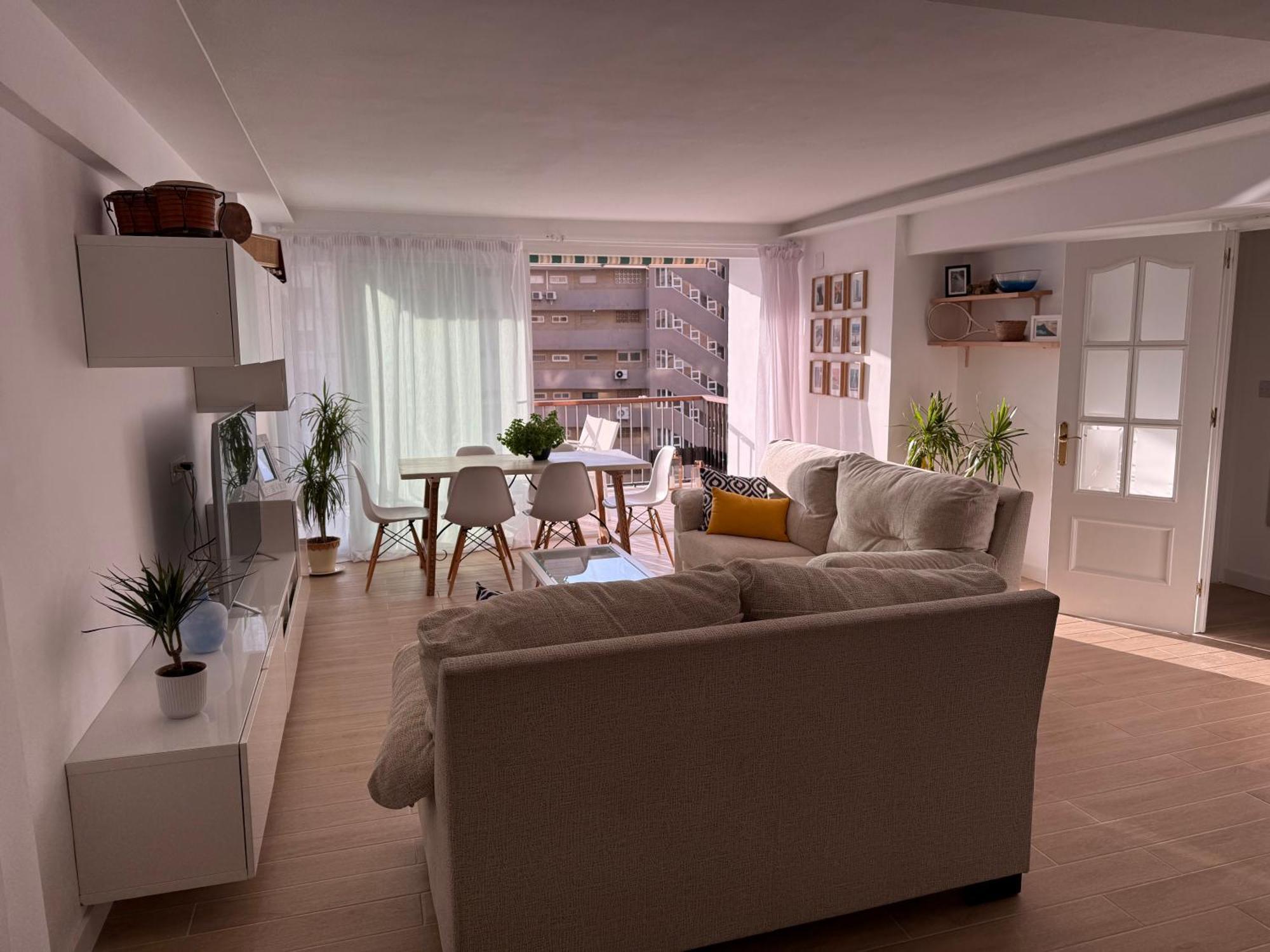 Apartment Piso En Carvajal, Segunda Linea De Playa