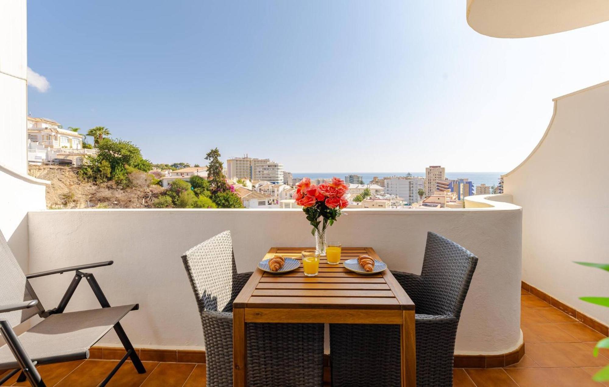 Appartement Ga Nemt Til Strand, Restauranter, Butikker, Padel Og Meget Mere! Fuengirola
