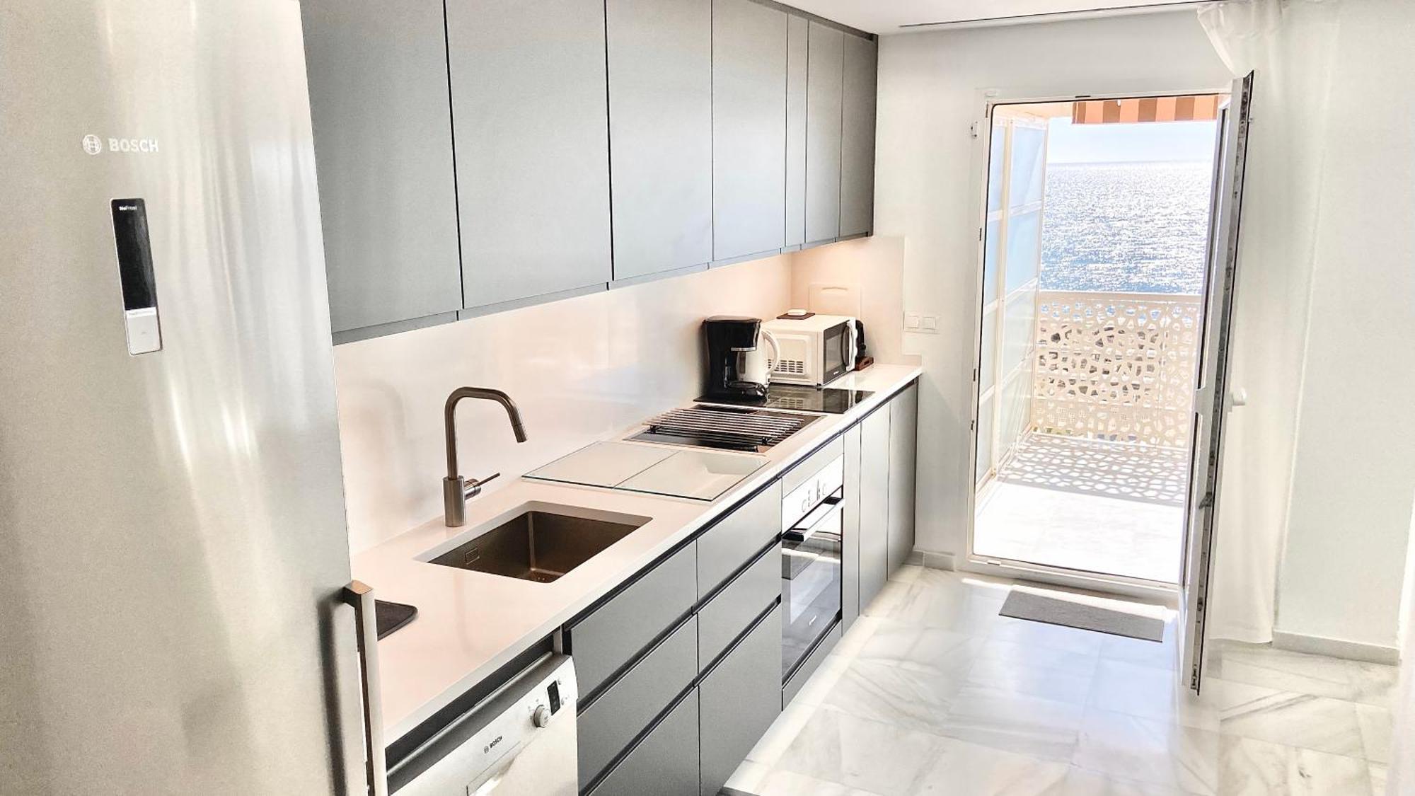 Apartment 3d - *