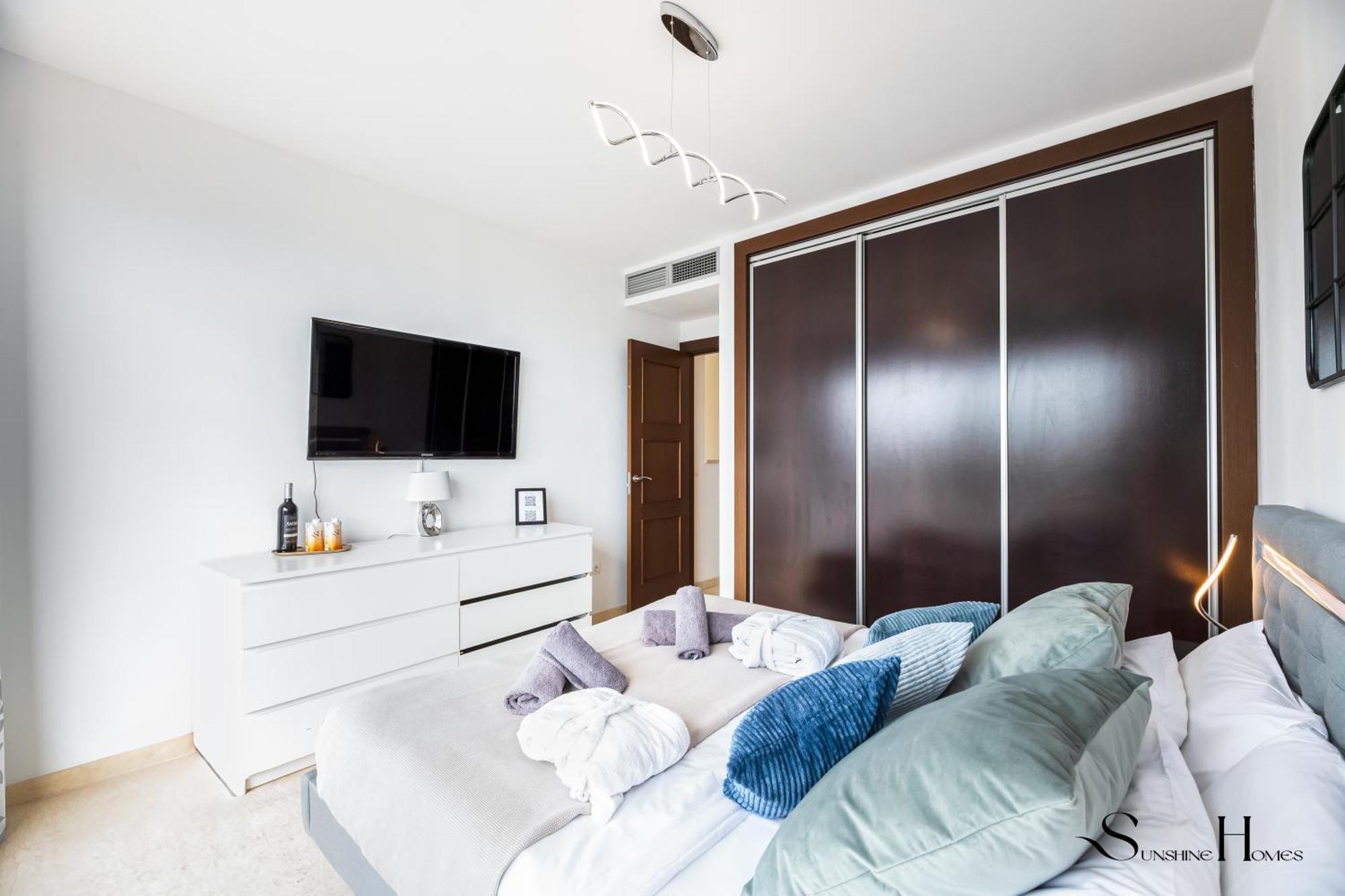 Luxury Townhouse With Rooftop Sauna & Jacuzzi Fuengirola