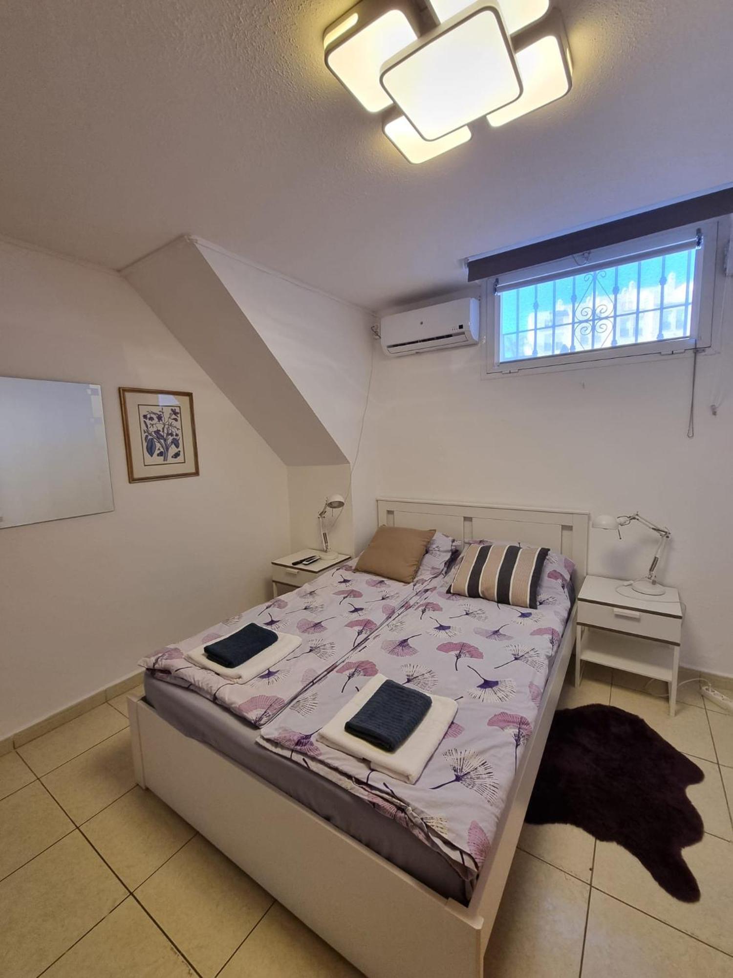 Cozy In Terraced House *