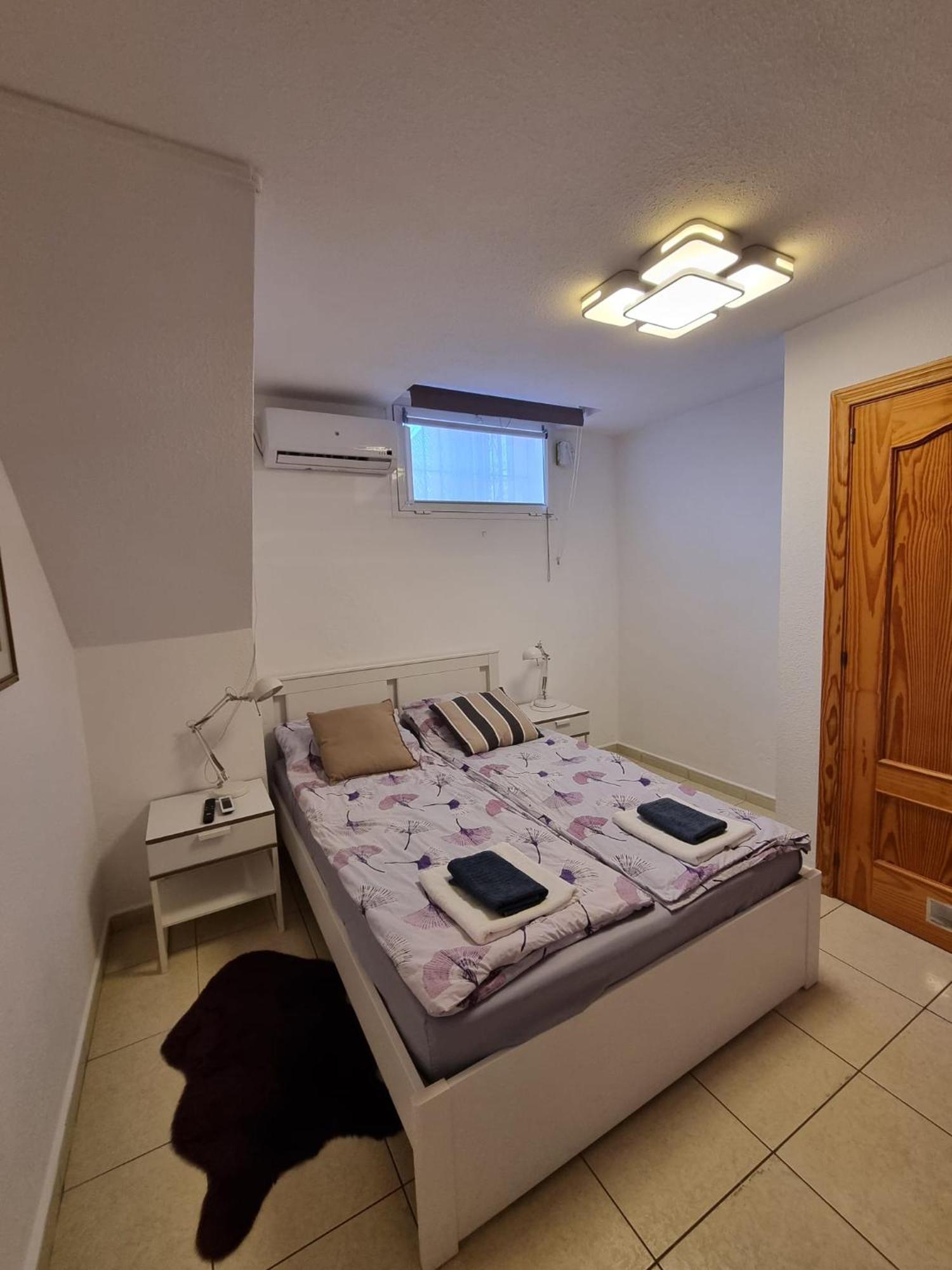 Cozy In Terraced House Homestay Fuengirola