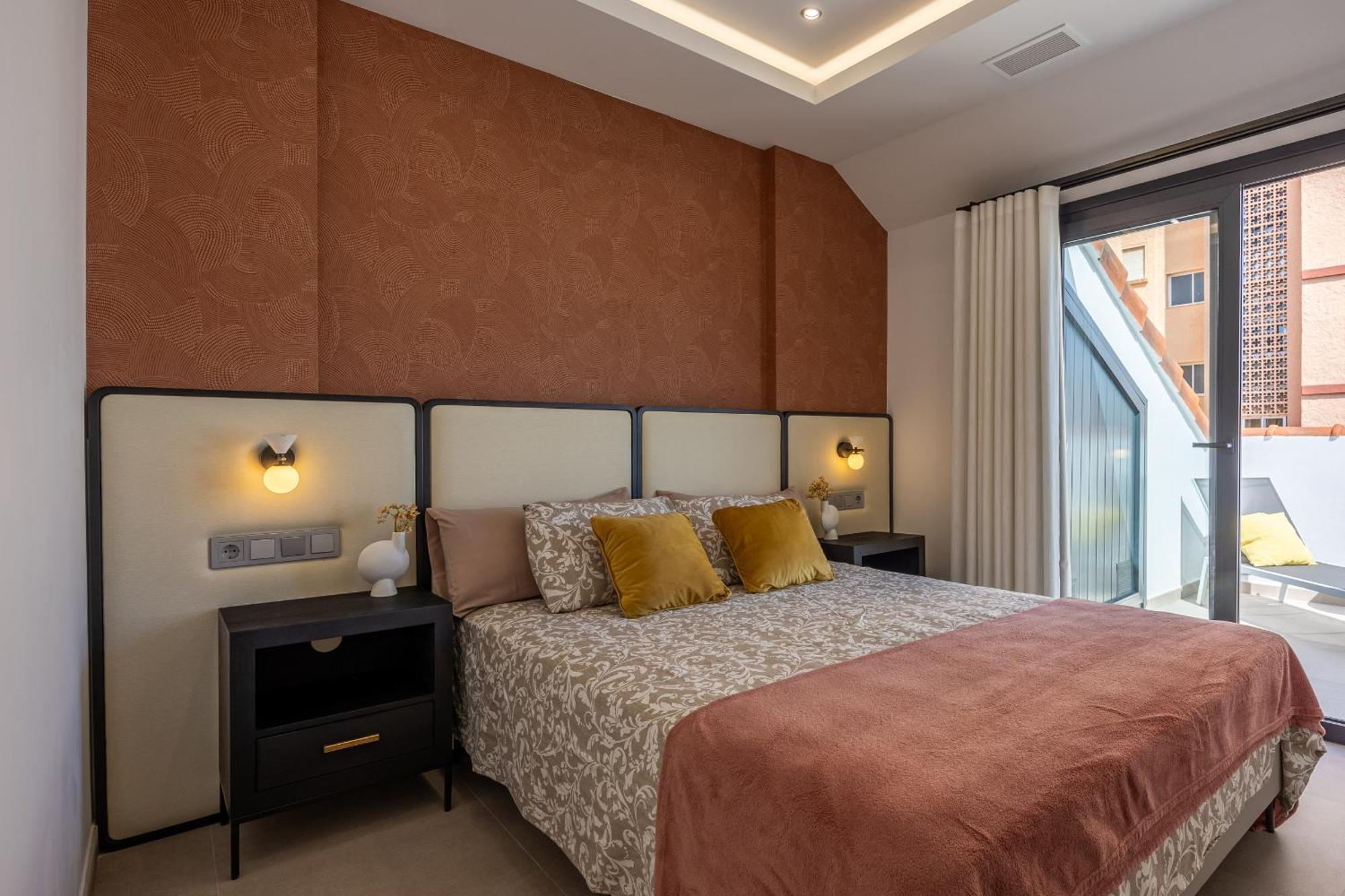Atico Avenida Edf. Cayetana Apartment *