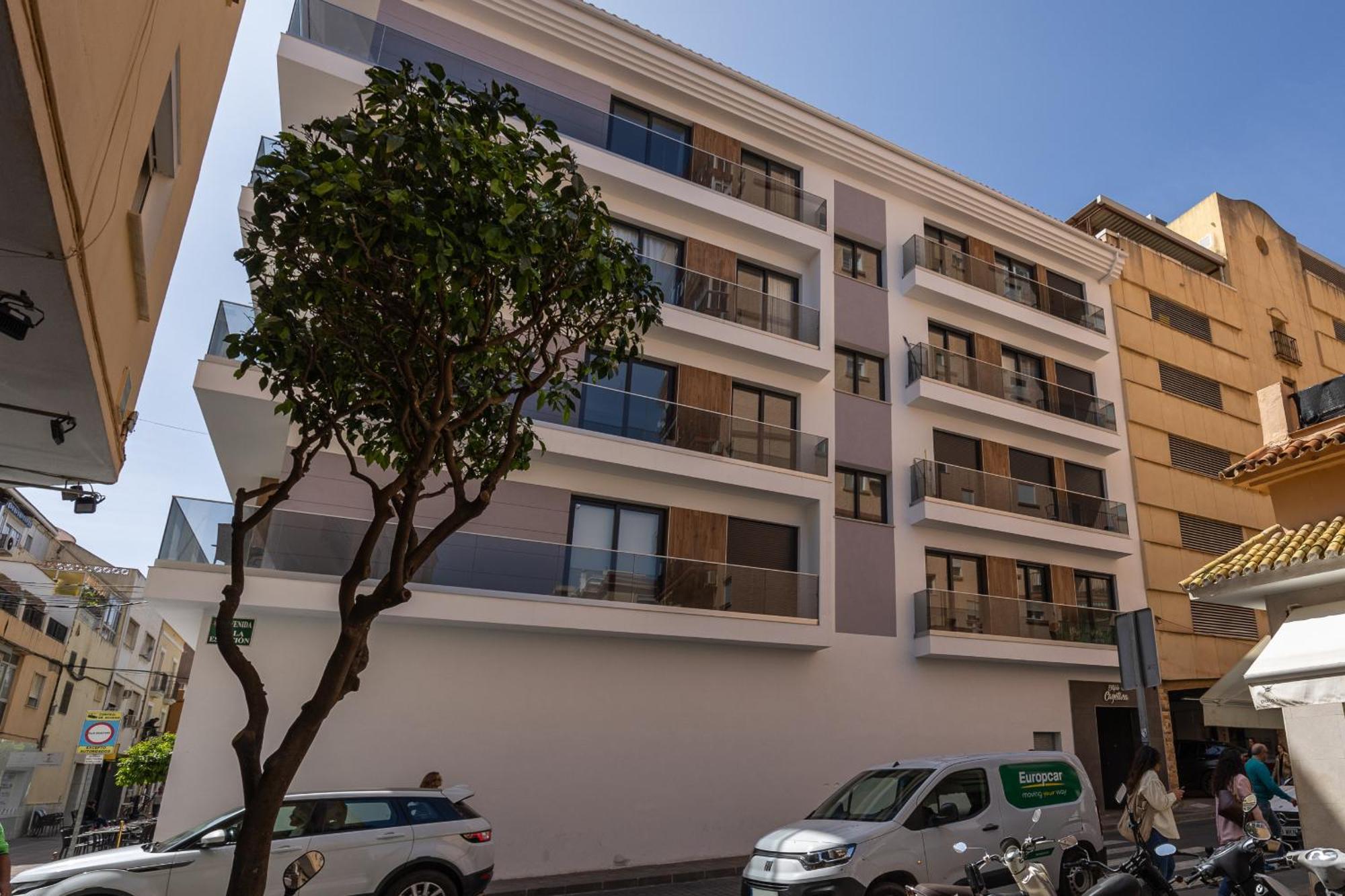 Apartment Atico Avenida Edf. Cayetana *