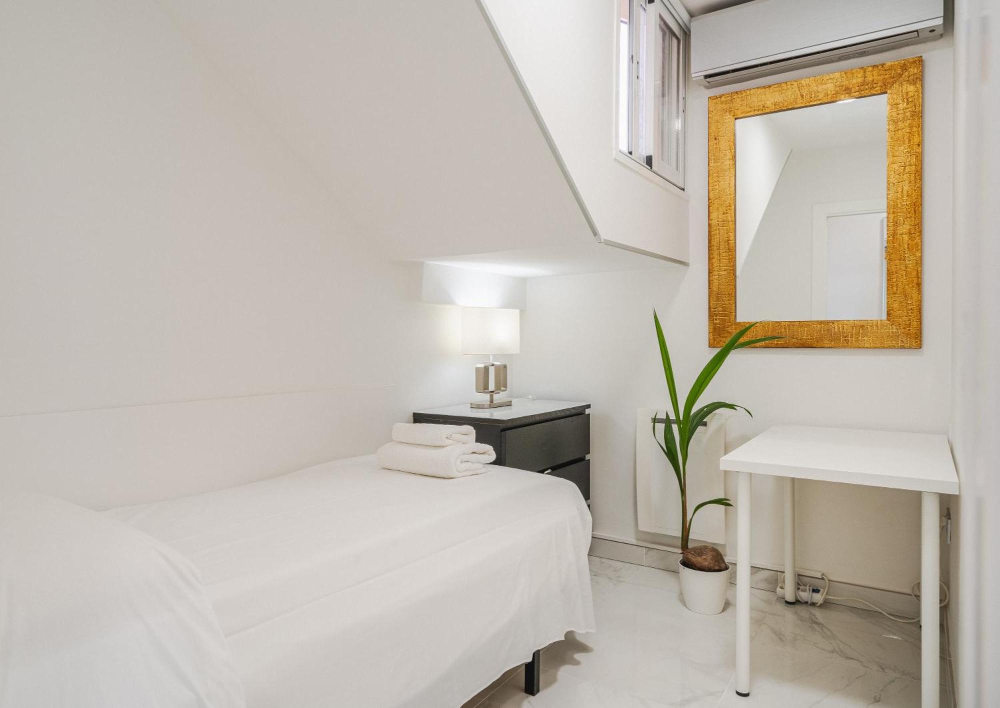Bella Vista - Modern Private With 5 Bedrooms, Divided Into 2 Apartments, Sea View, And Pool * Fuengirola