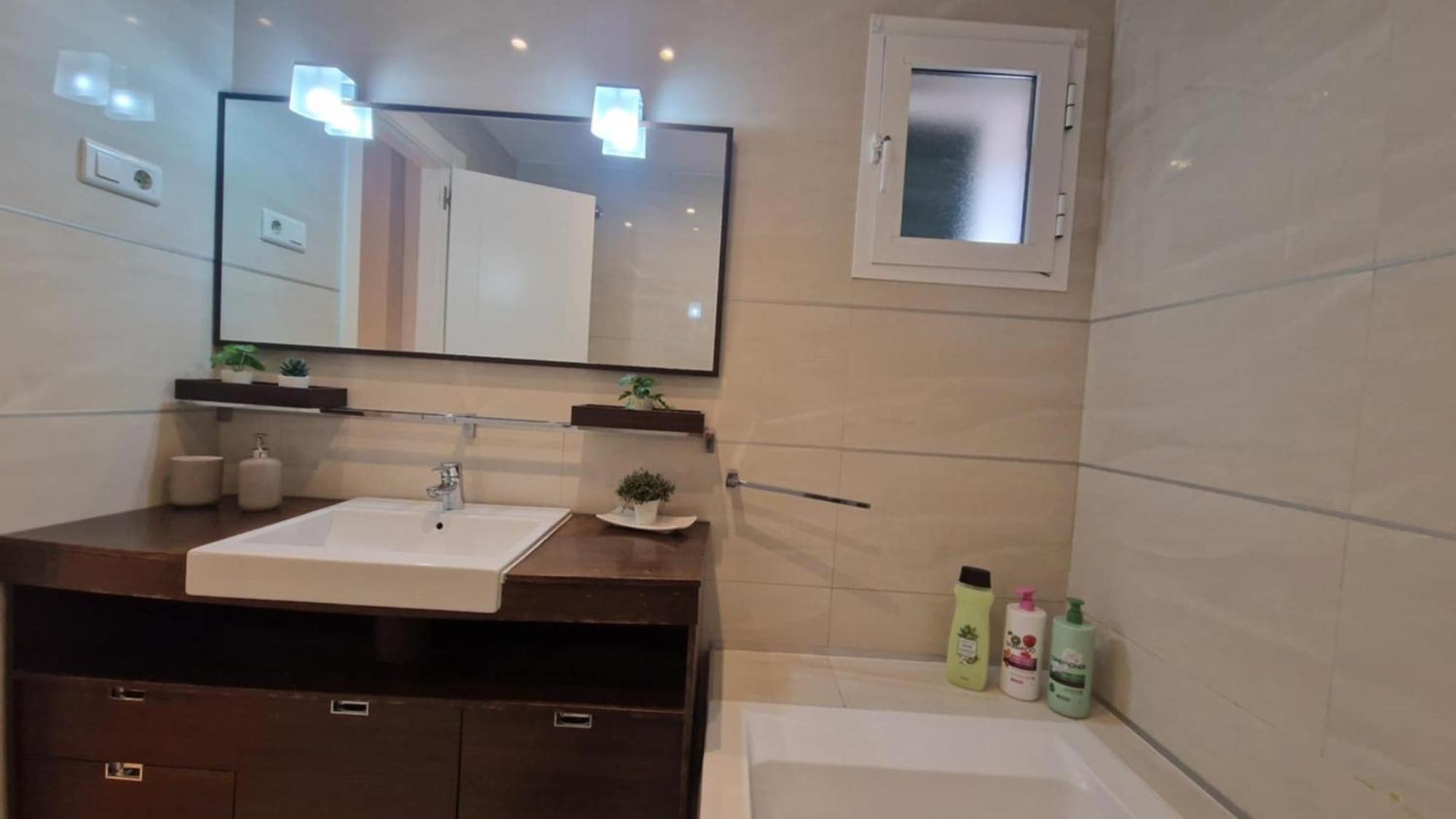 Reserva Del Higueron Palm And Pool Apartment